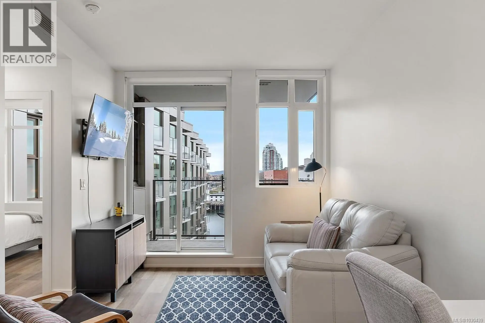 Property at #807 1628 Store St, Victoria, BC