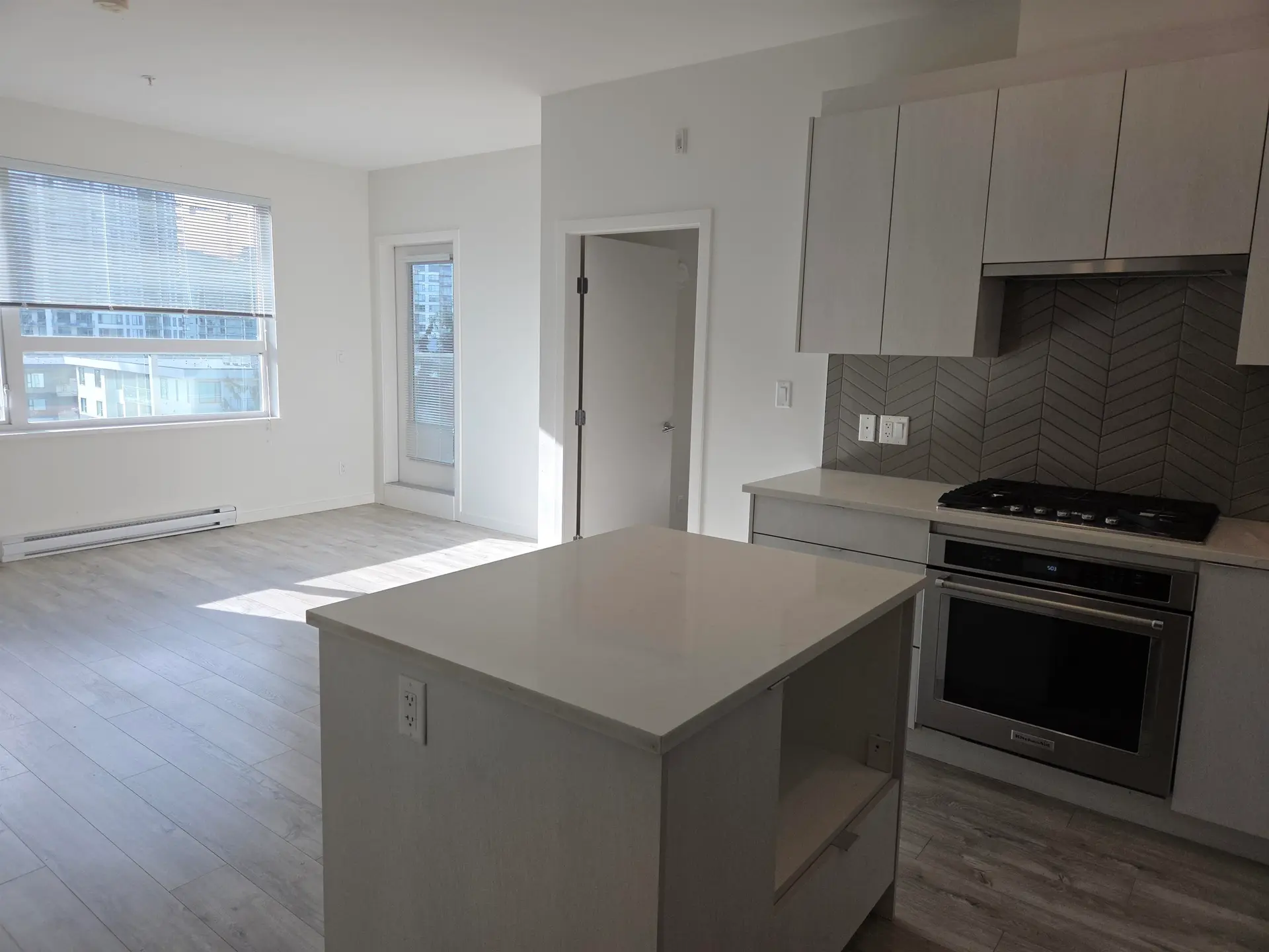 #609 717 Breslay Street - Image 6