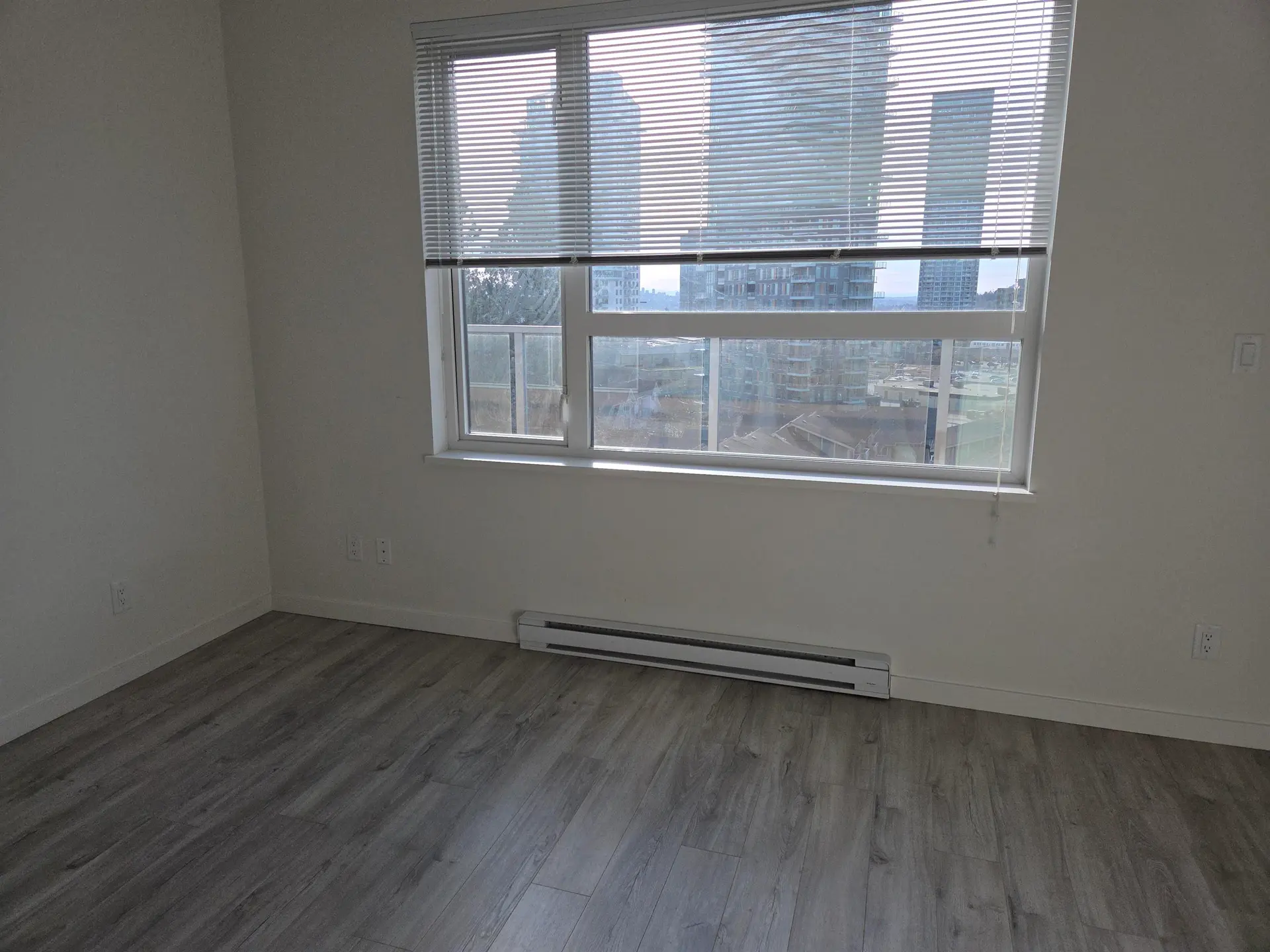 #609 717 Breslay Street - Image 7