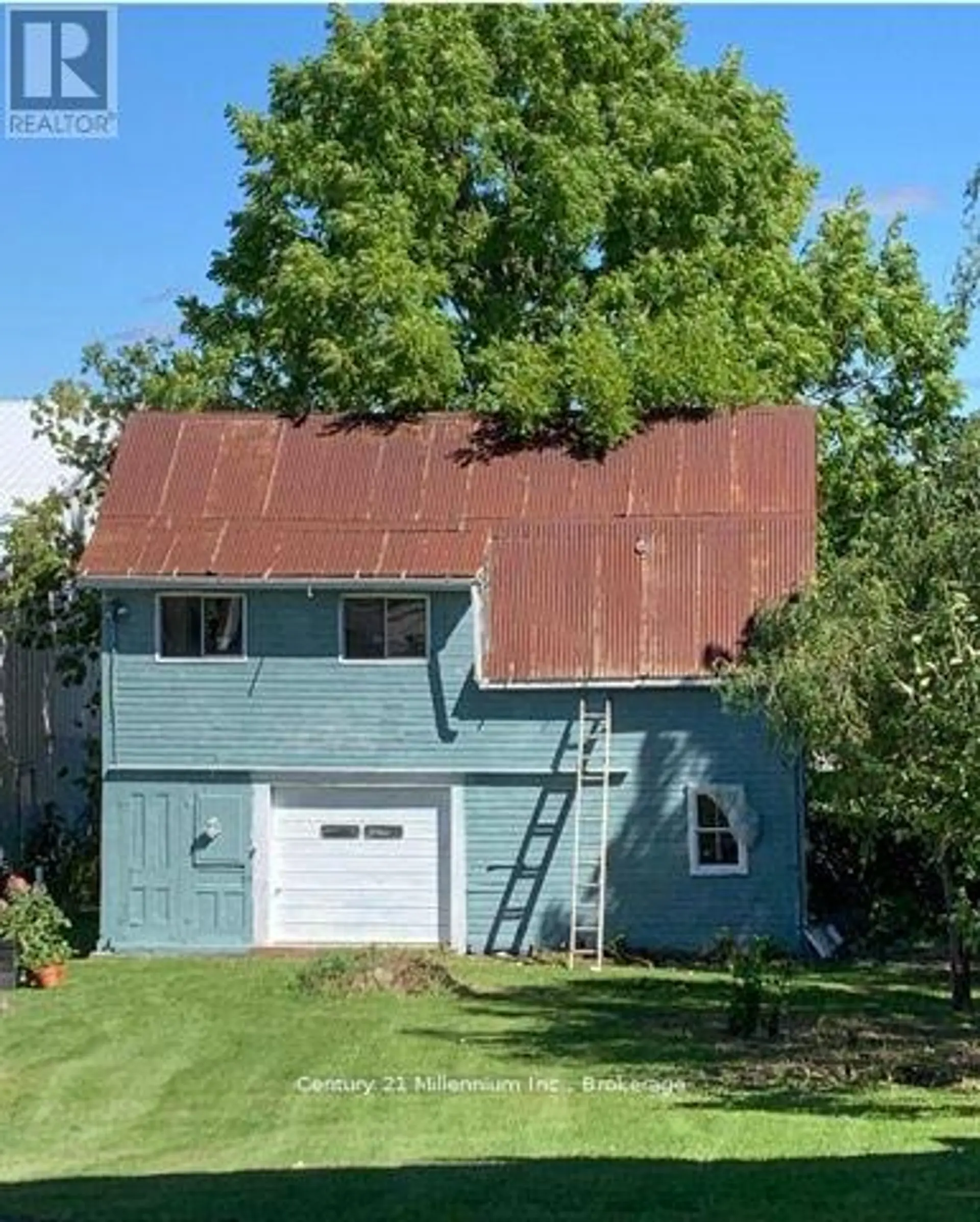 117 DURHAM STREET S - Image 11