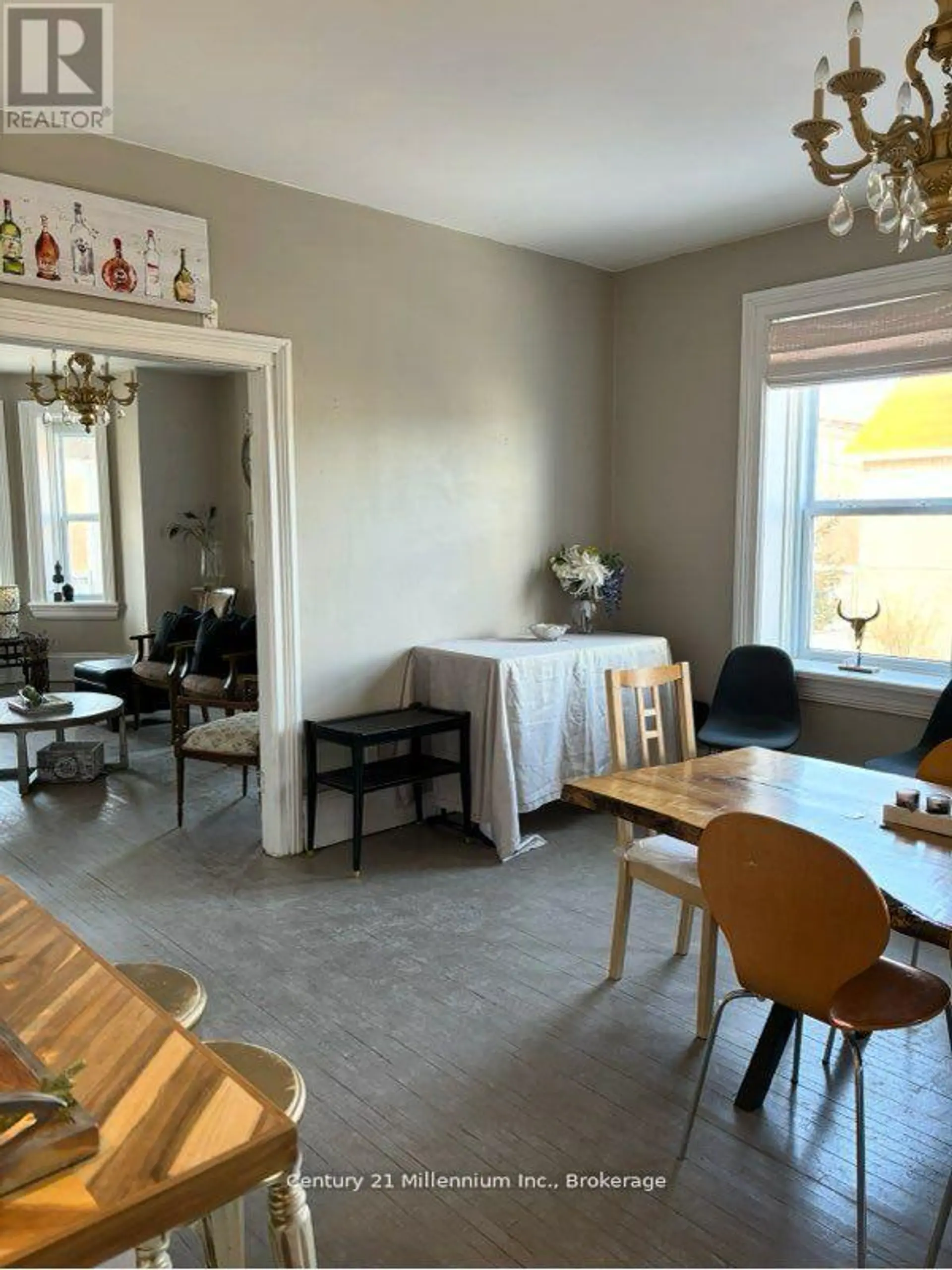117 DURHAM STREET S - Image 5