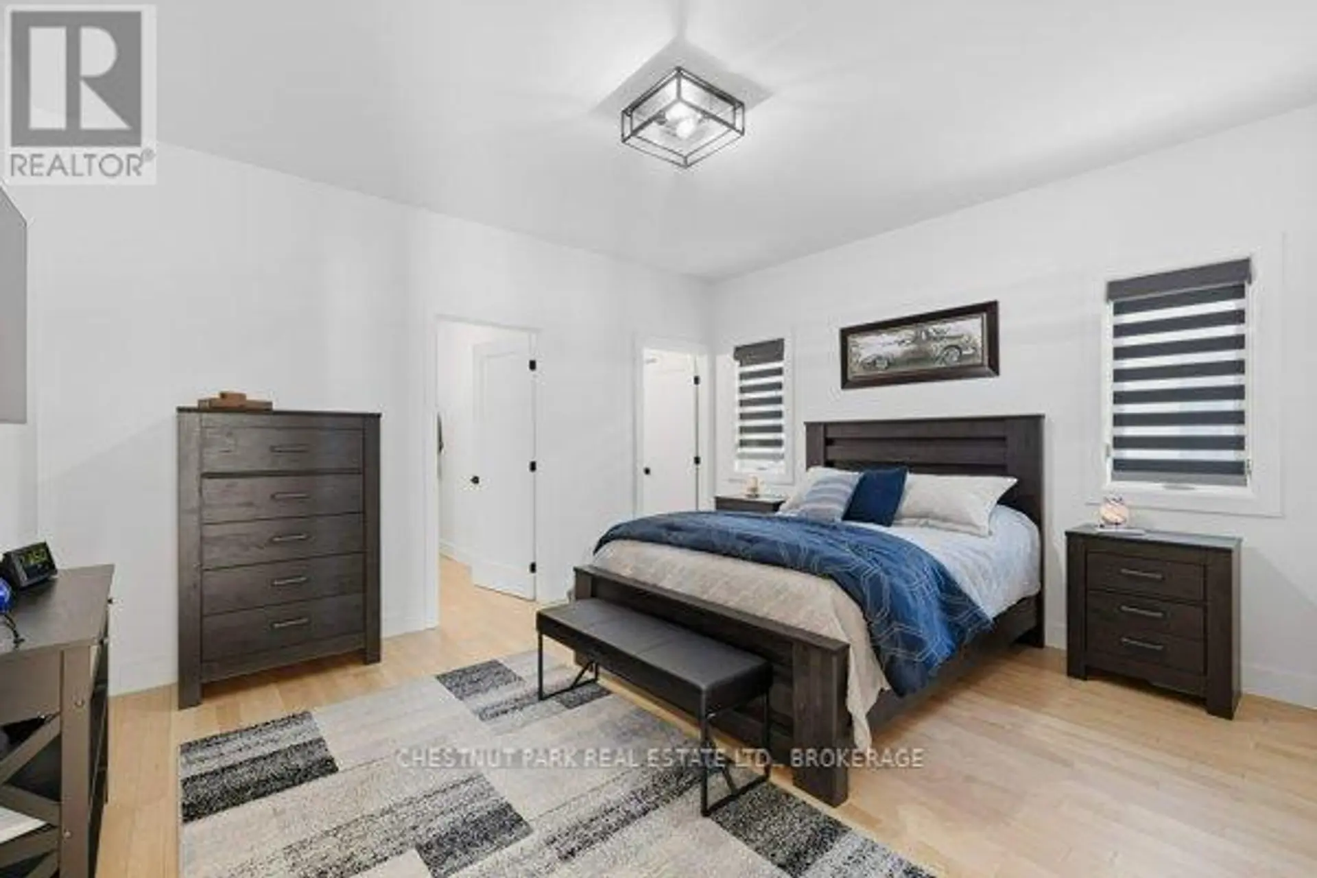 2748 DELMAR STREET - Image 12
