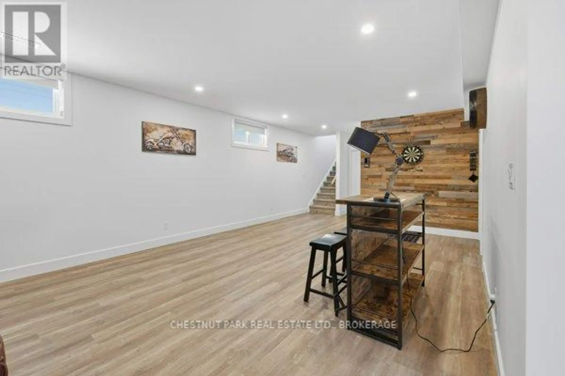2748 DELMAR STREET - Image 17