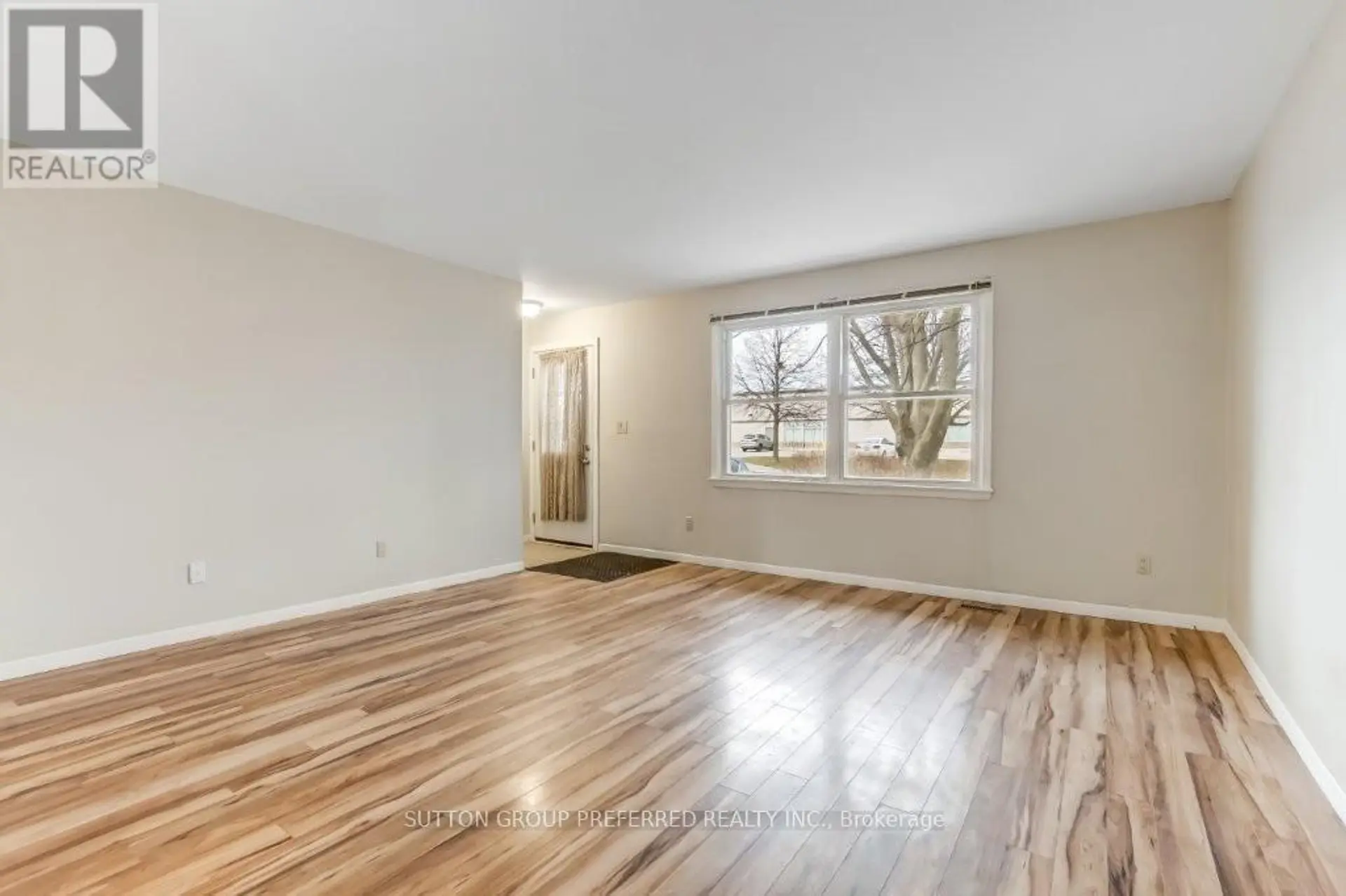 624 MORNINGTON AVENUE - Image 2