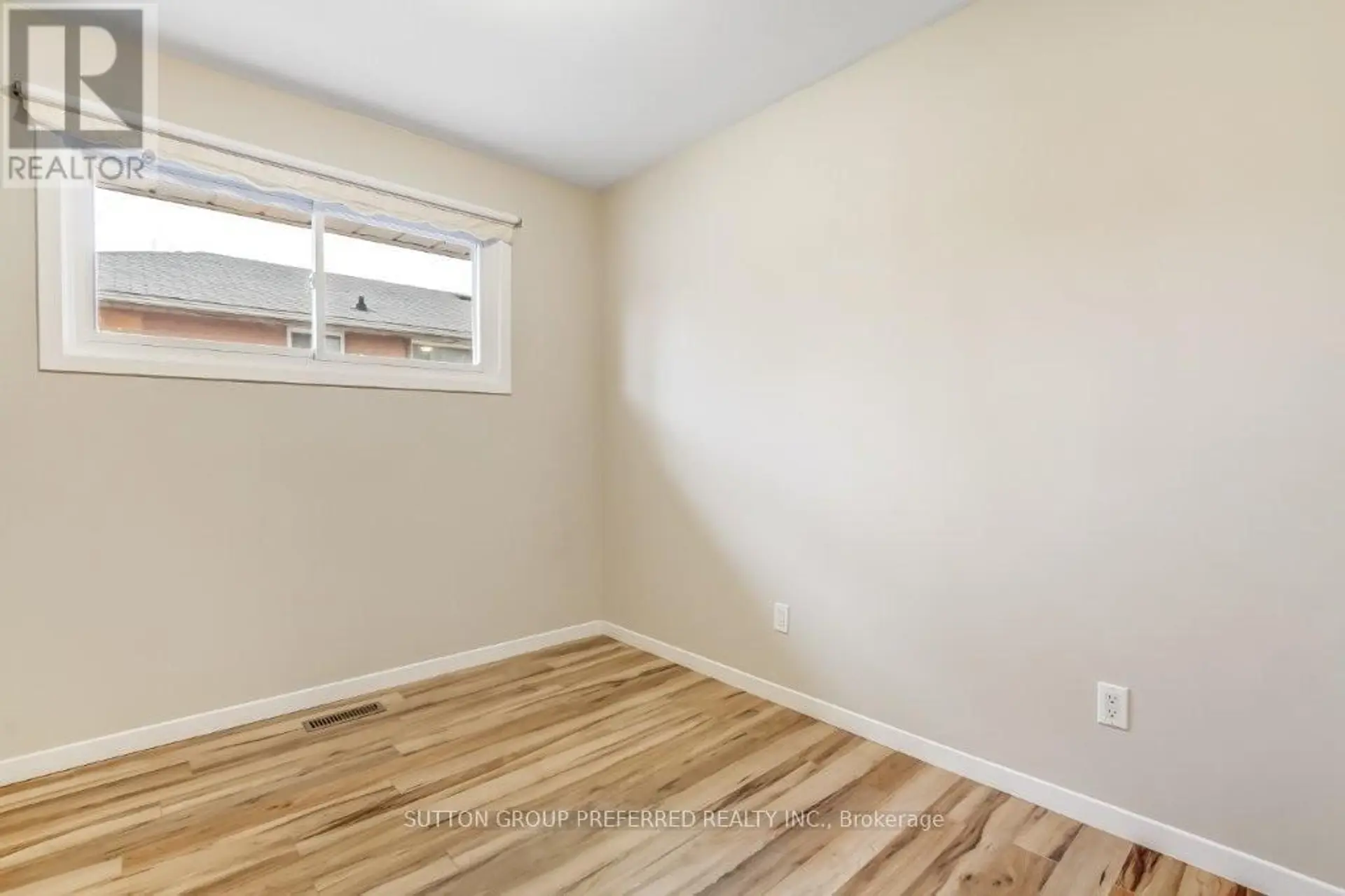 624 MORNINGTON AVENUE - Image 8