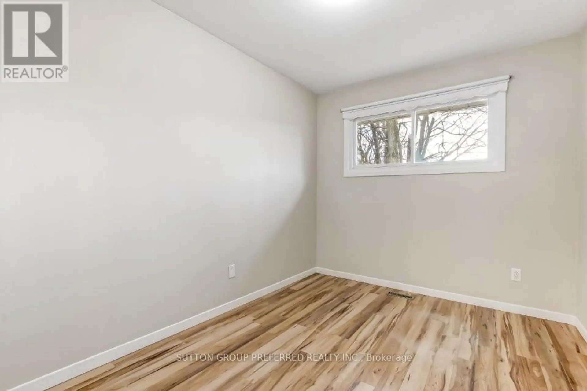 624 MORNINGTON AVENUE - Image 9