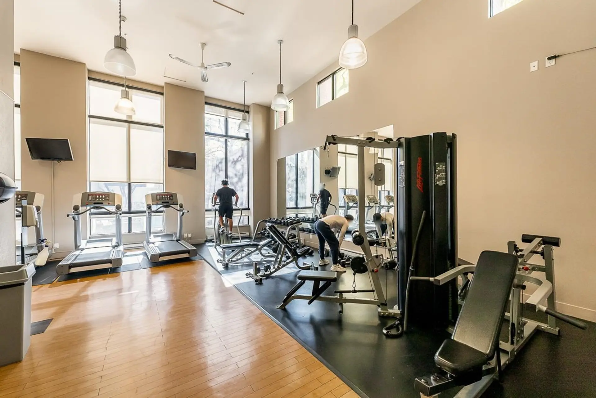 #1706 909 Mainland Street - Image 11
