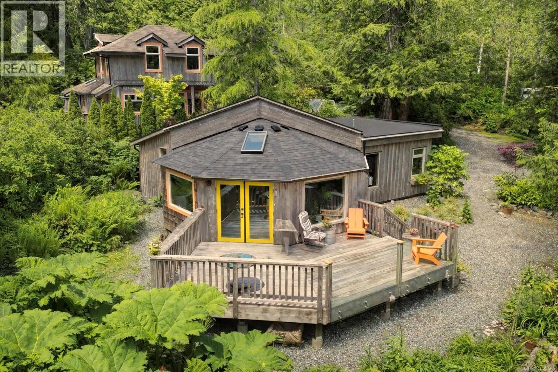 Property at 1076 Pacific Rim Hwy, Tofino, BC