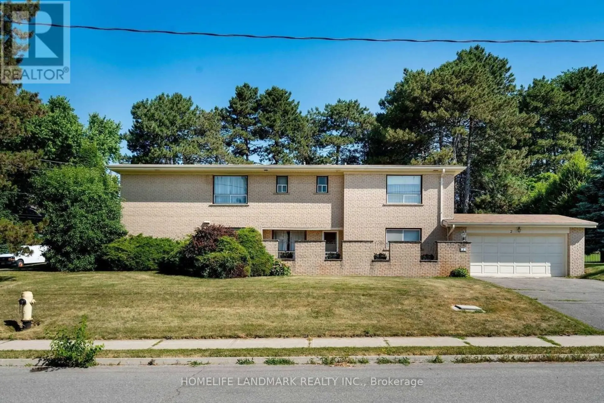 2 ROYAL OAK DRIVE - Image 1