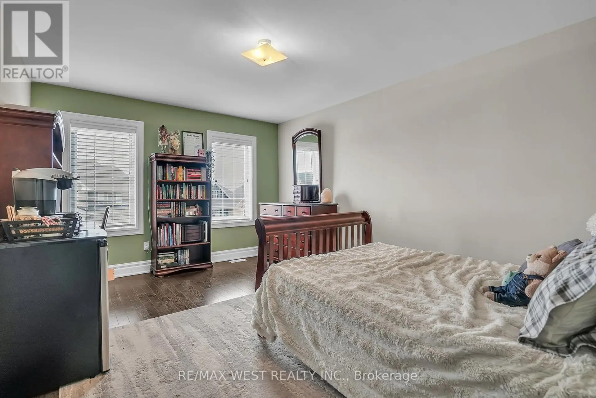 23 WEBB TRAIL - Image 12