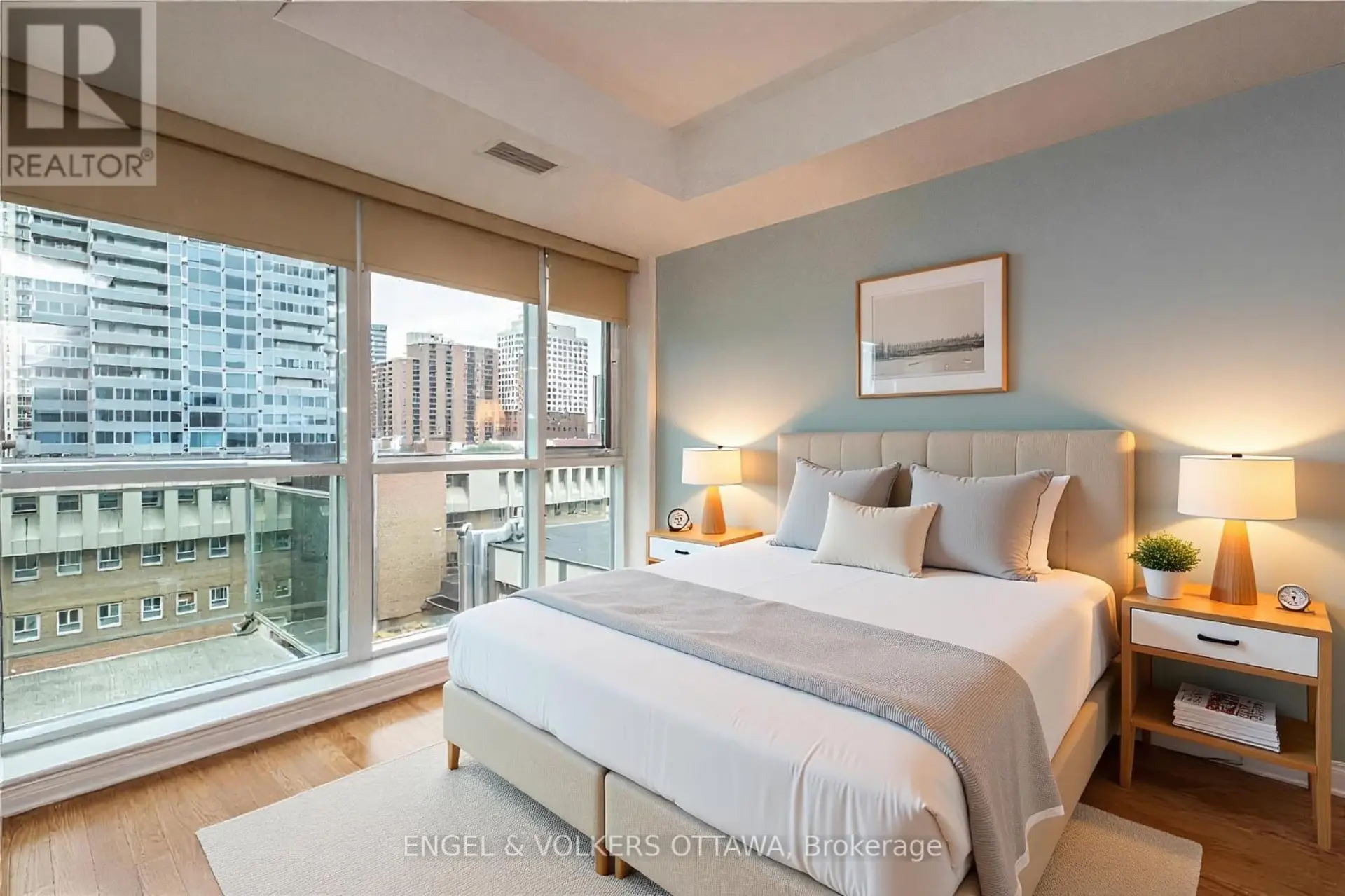 #602 134 YORK STREET - Image 13