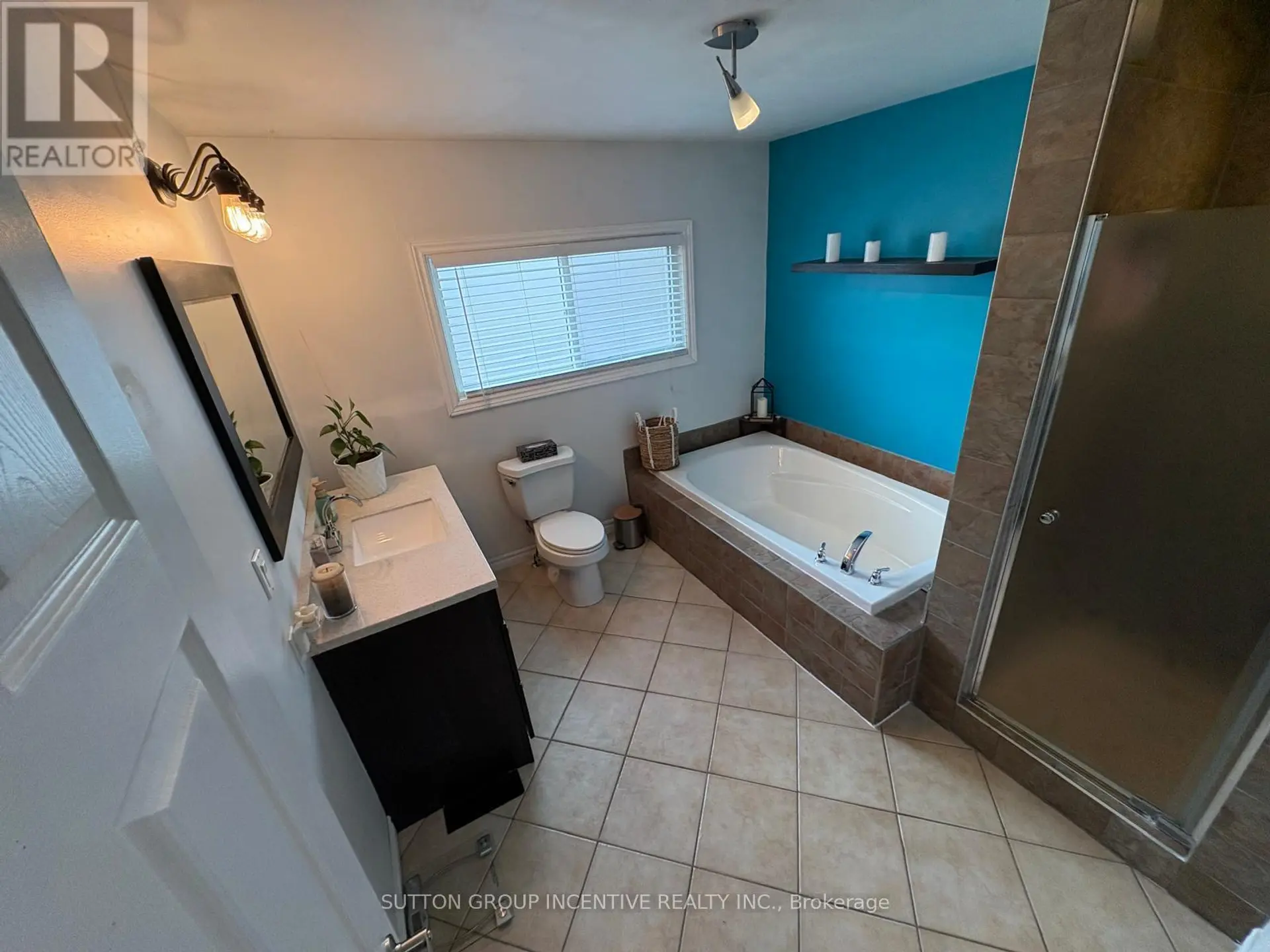 1672 ST JOHNS ROAD - Image 13