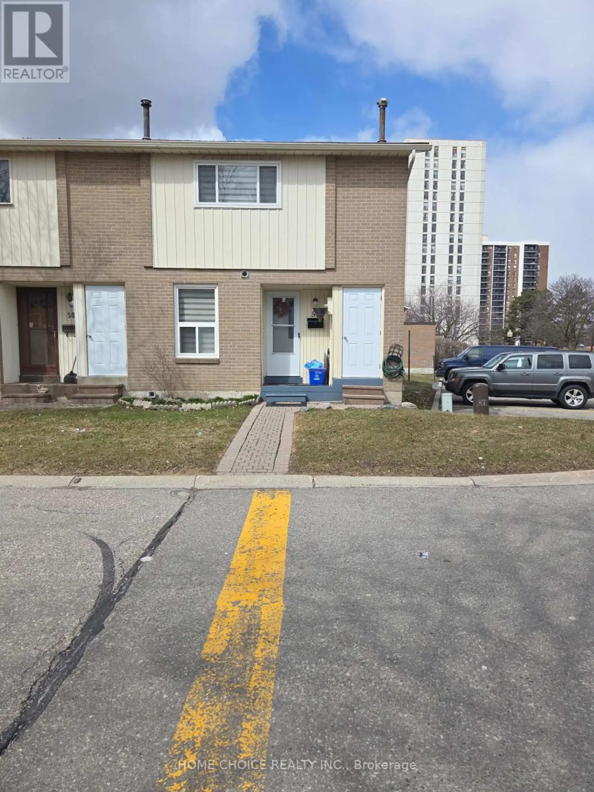 #59 59 CRAIGLEIGH CRESCENT - Image 1