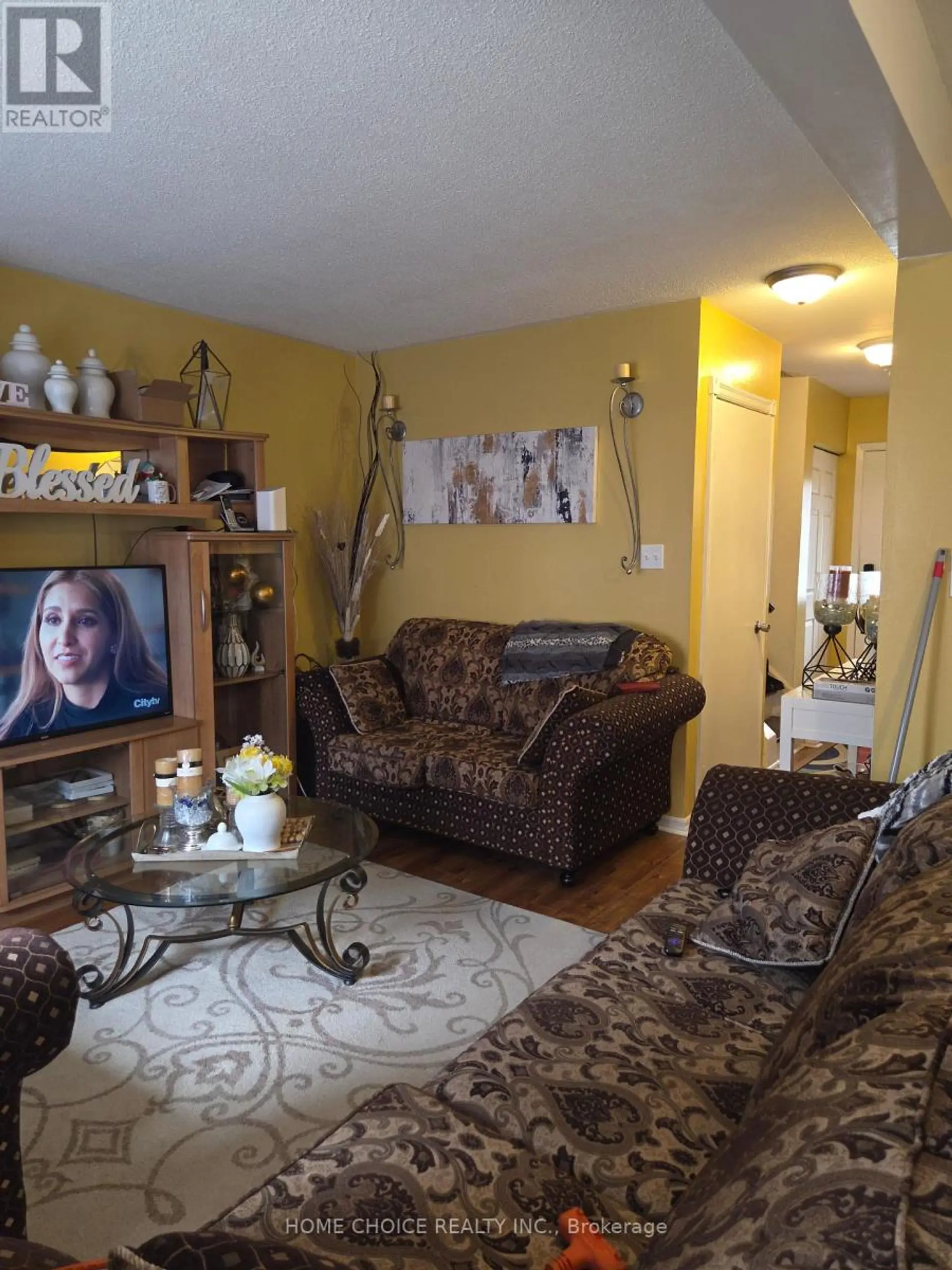 #59 59 CRAIGLEIGH CRESCENT - Image 4
