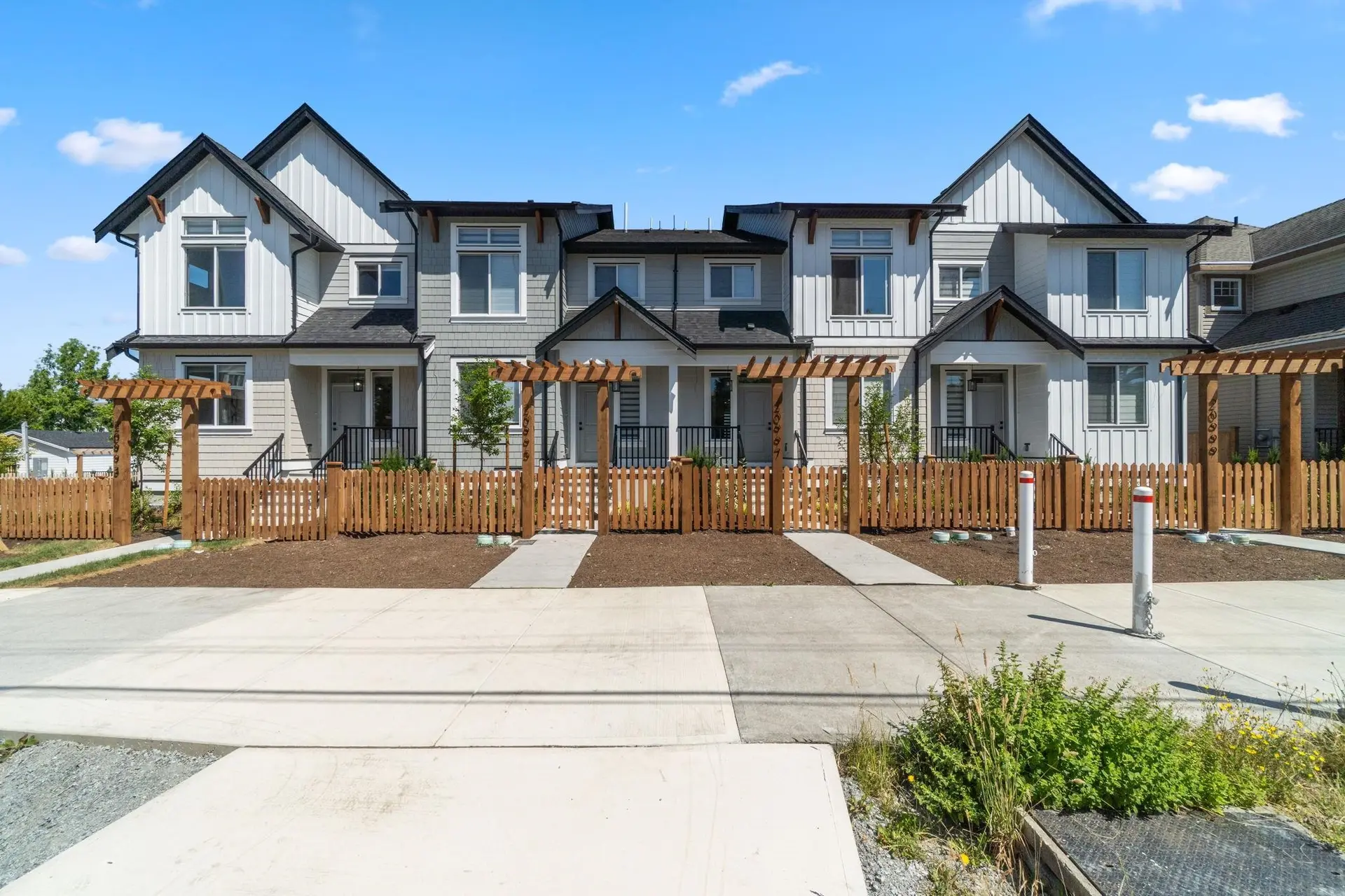 Property at 20999 83 Avenue, Langley, BC