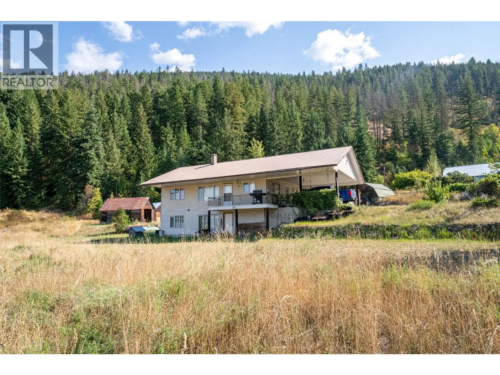 Property at 4596 Back Enderby Road, Spallumcheen, BC