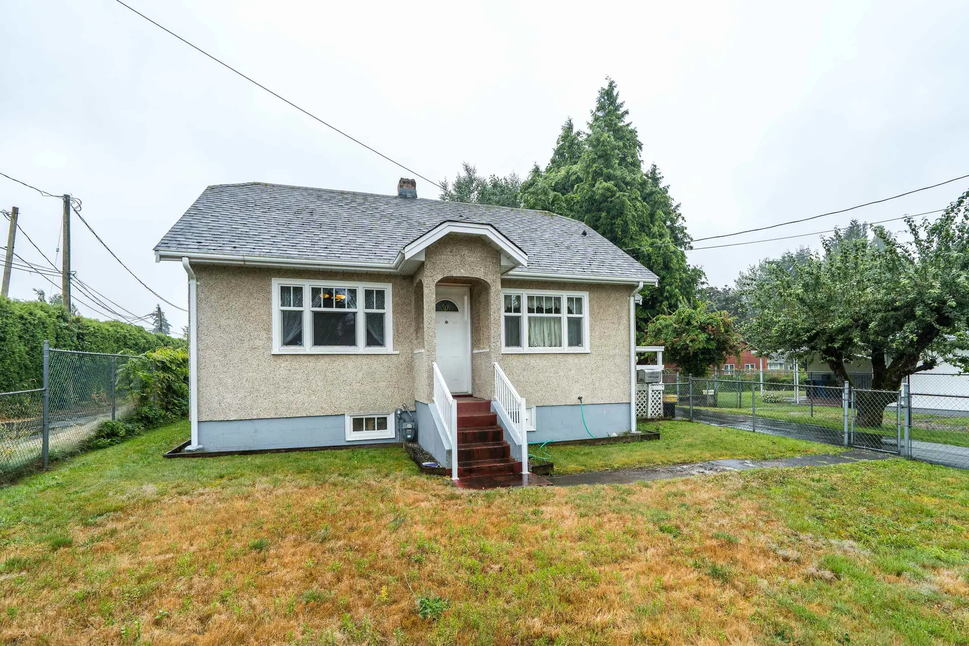 Property at 33884 Mayfair Avenue, Abbotsford, BC