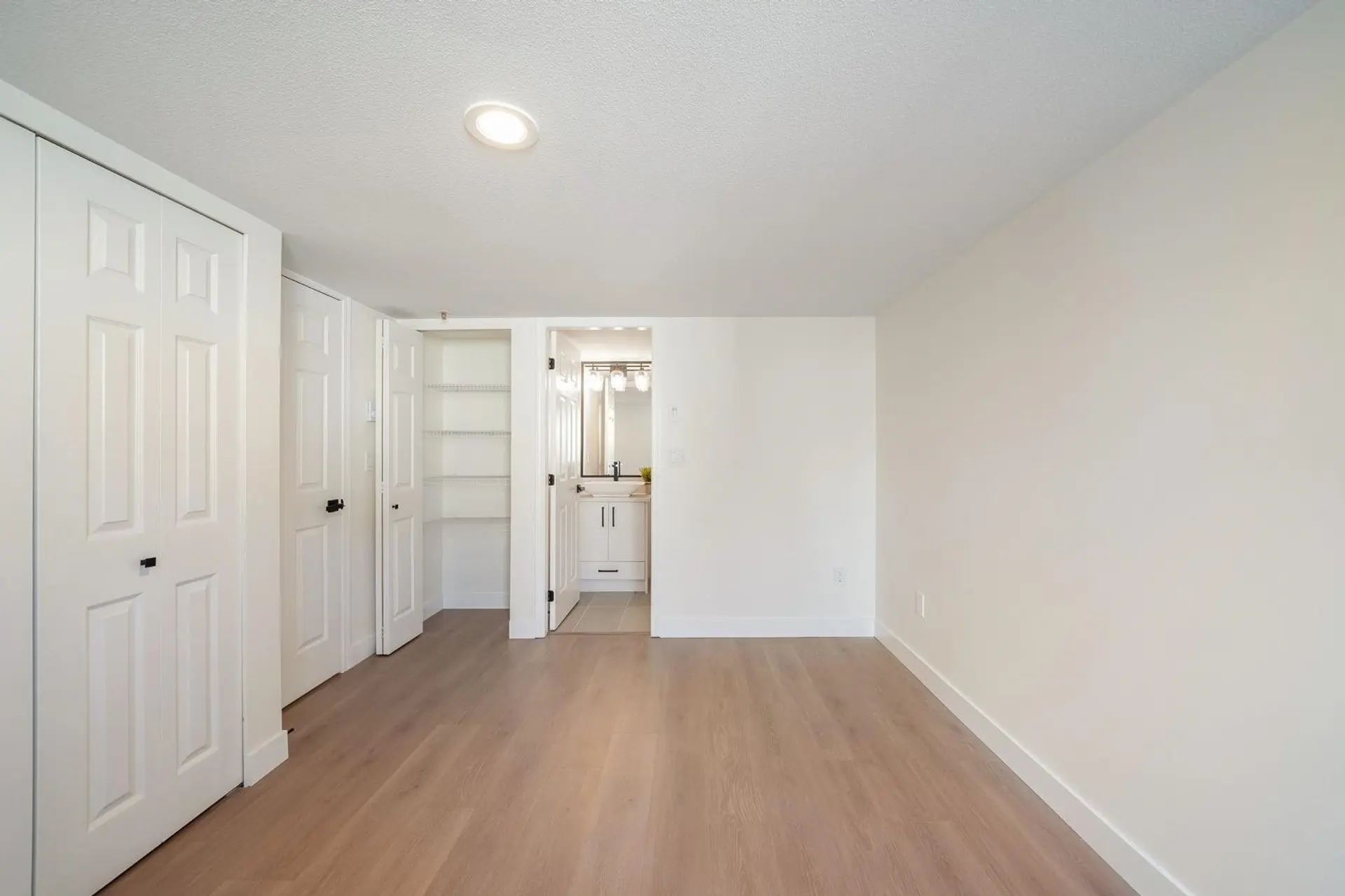 #410 14355 103 Avenue - Image 8