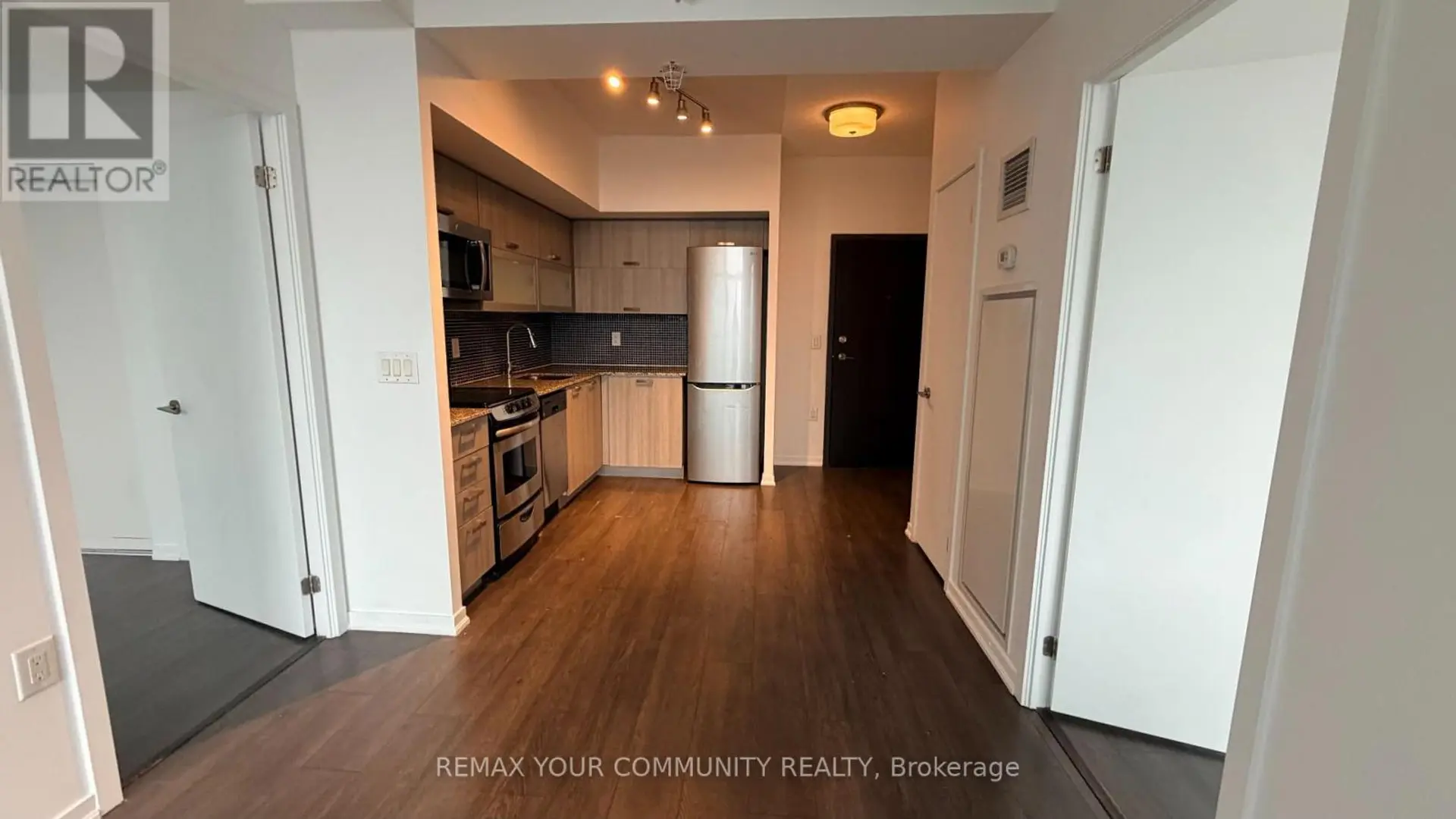 #1511 36 LISGAR STREET - Image 4