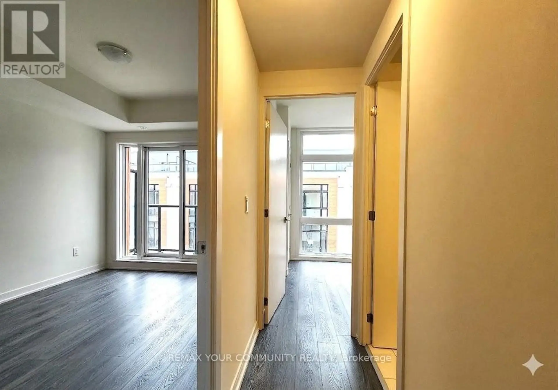 #1406 15 DAVID EYER ROAD W - Image 8