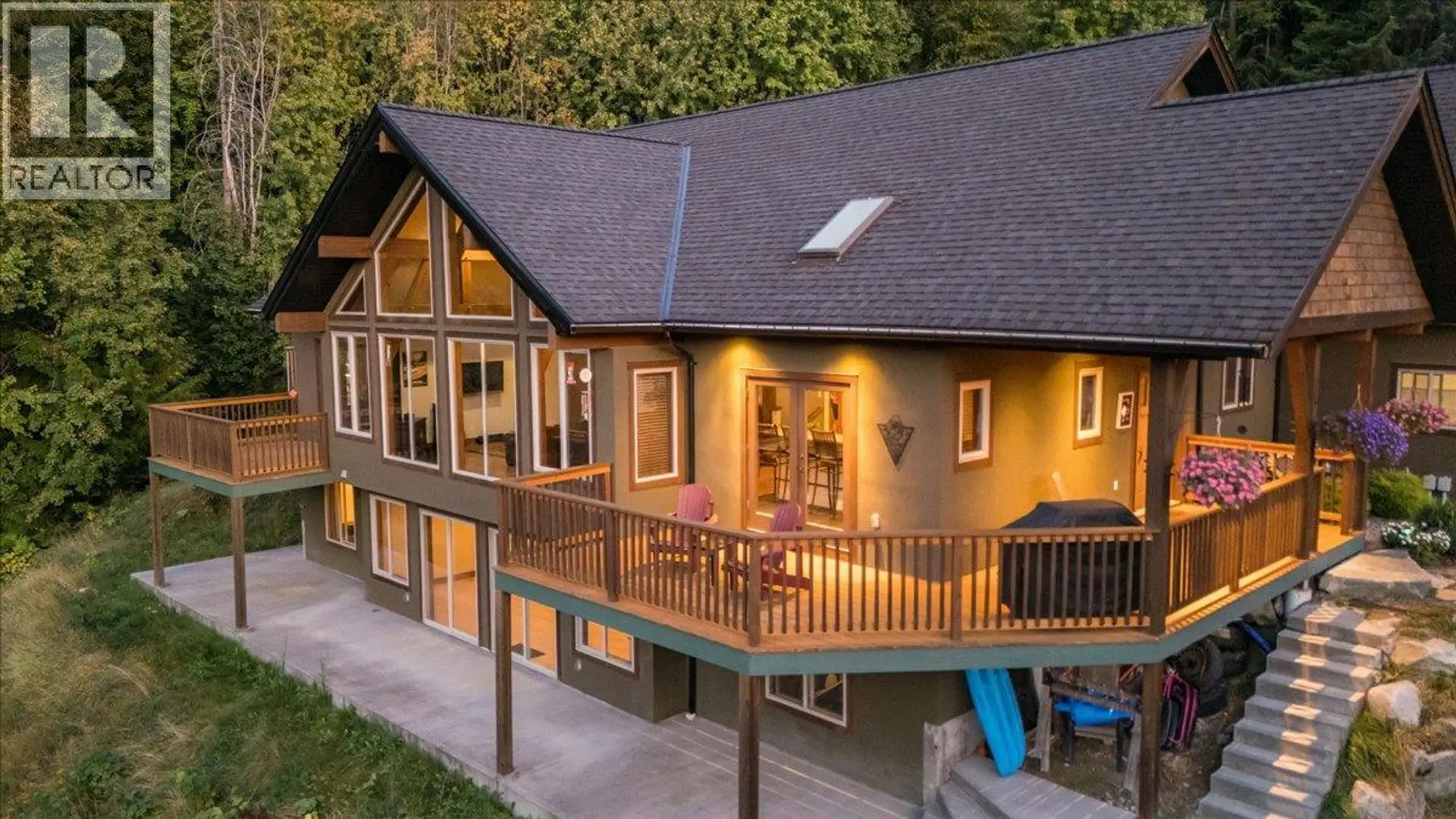 Property at 3213 VINDUSKY Road, Nelson, BC