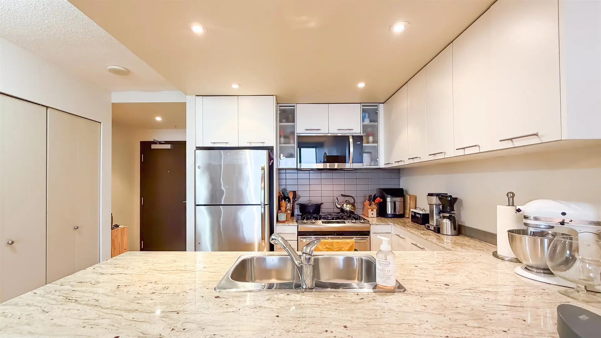 #1007 3111 Corvette Way - Image 9