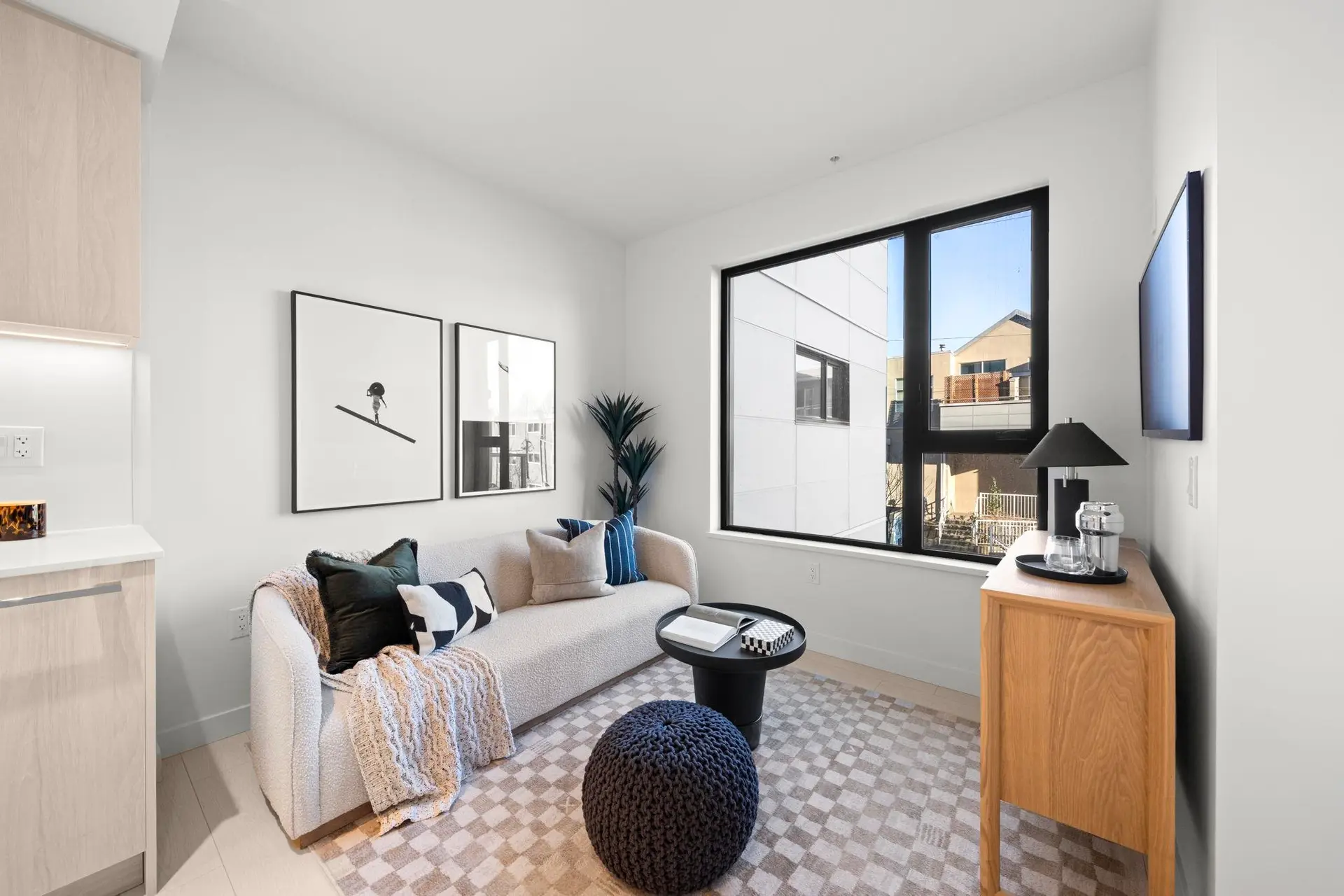 #212 4928 Quebec Street - Image 10