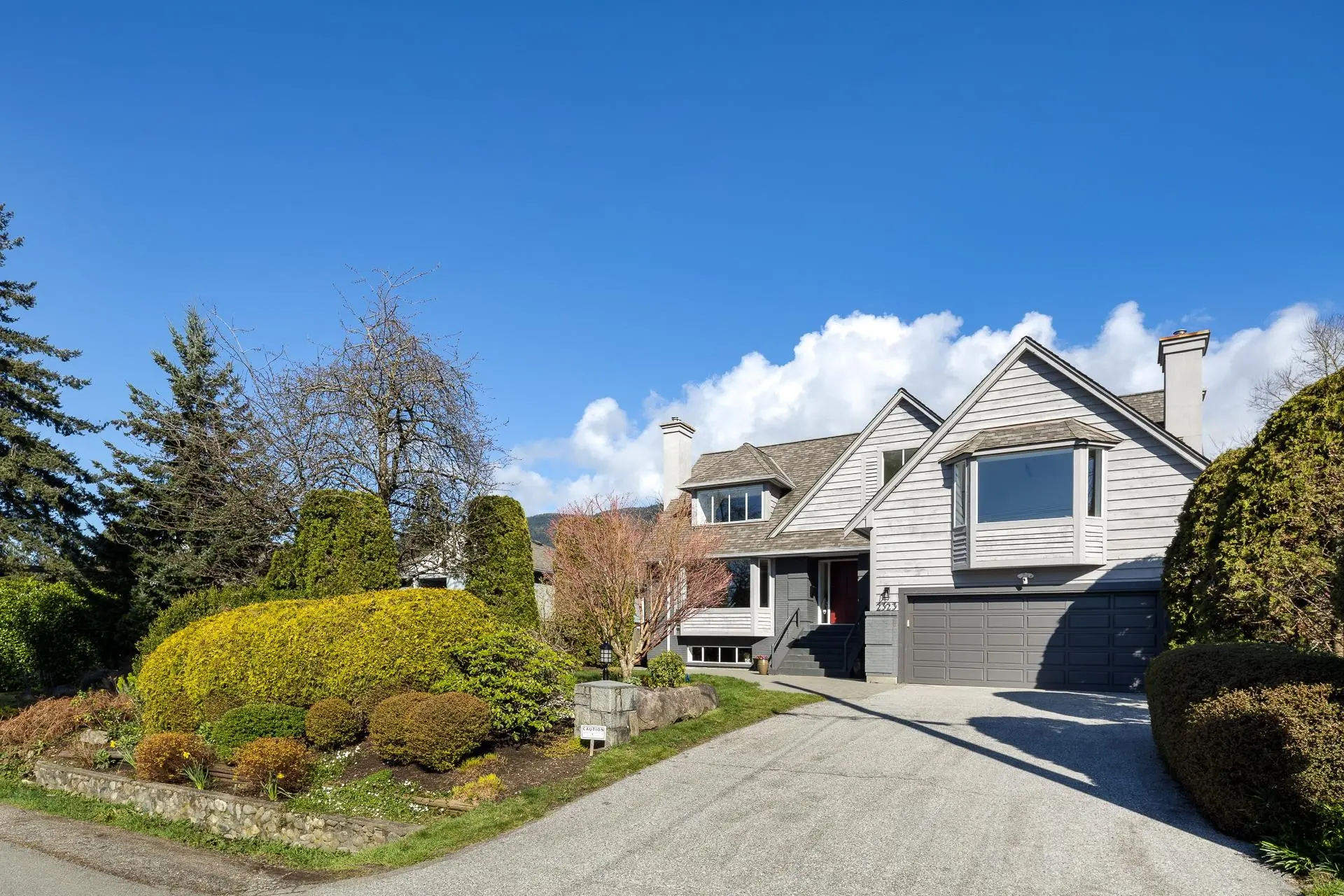 Property at 2323 Inglewood Avenue, West Vancouver, BC