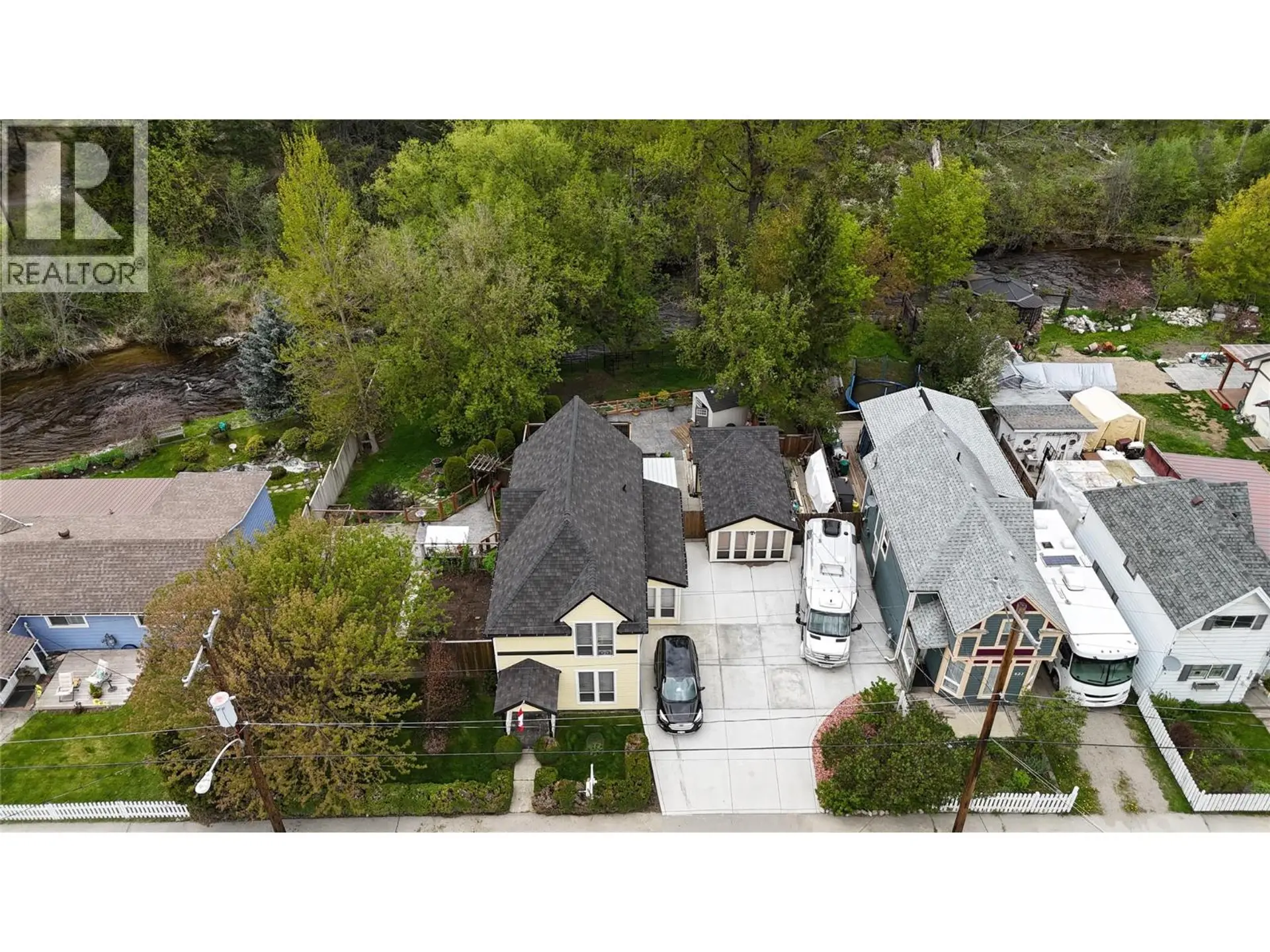 Property at 629 Gold Avenue S, Greenwood, BC