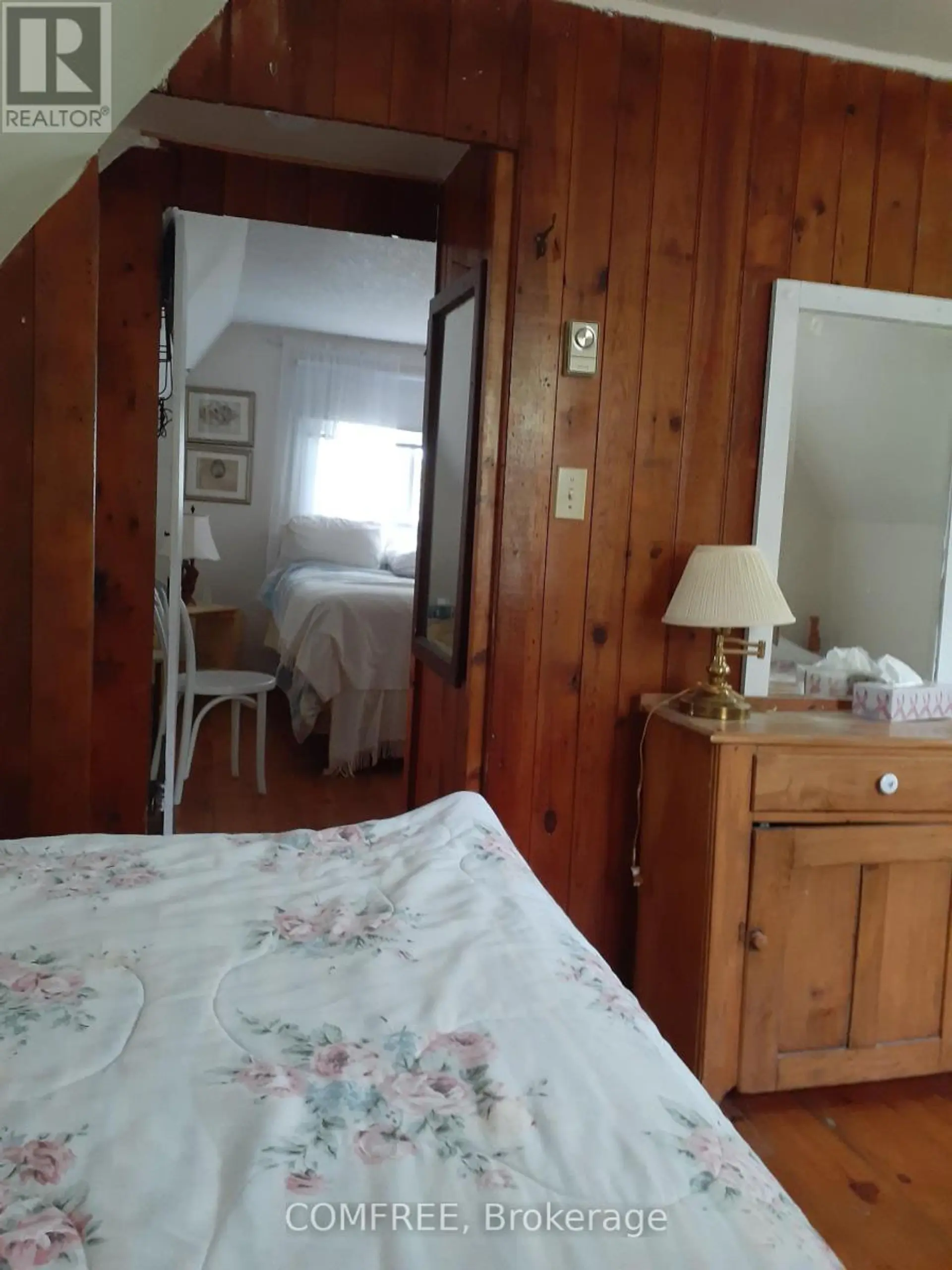465-463 HILLCREST ROAD - Image 5