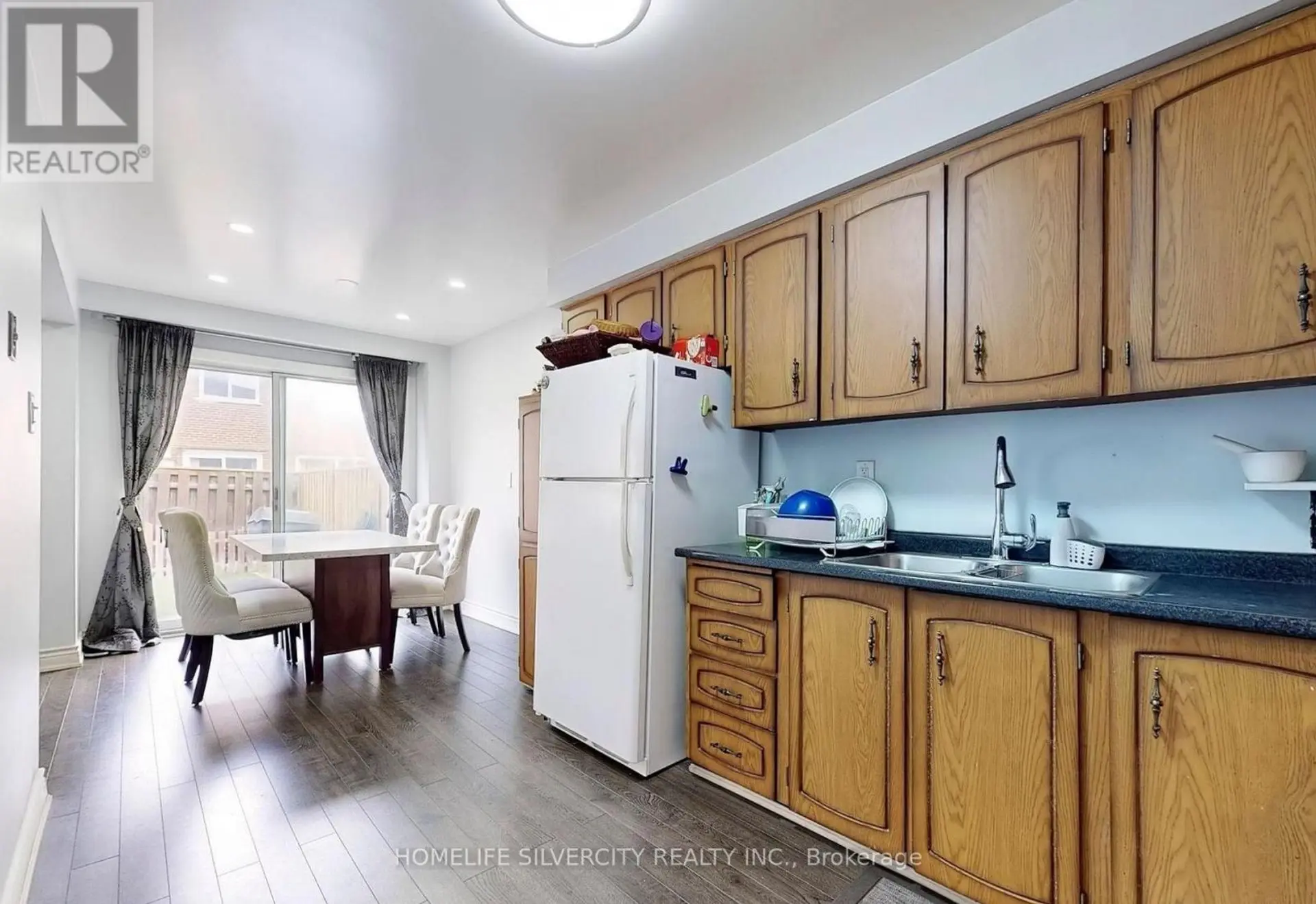 #8 7033 NETHERBRAE ROAD - Image 4