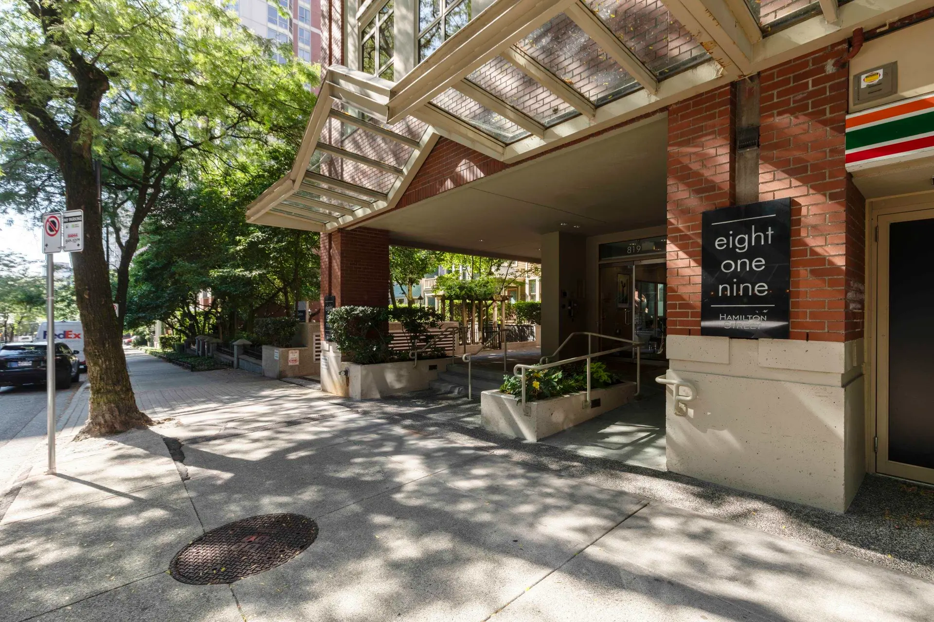 Property at #1105 819 Hamilton Street, Vancouver, BC