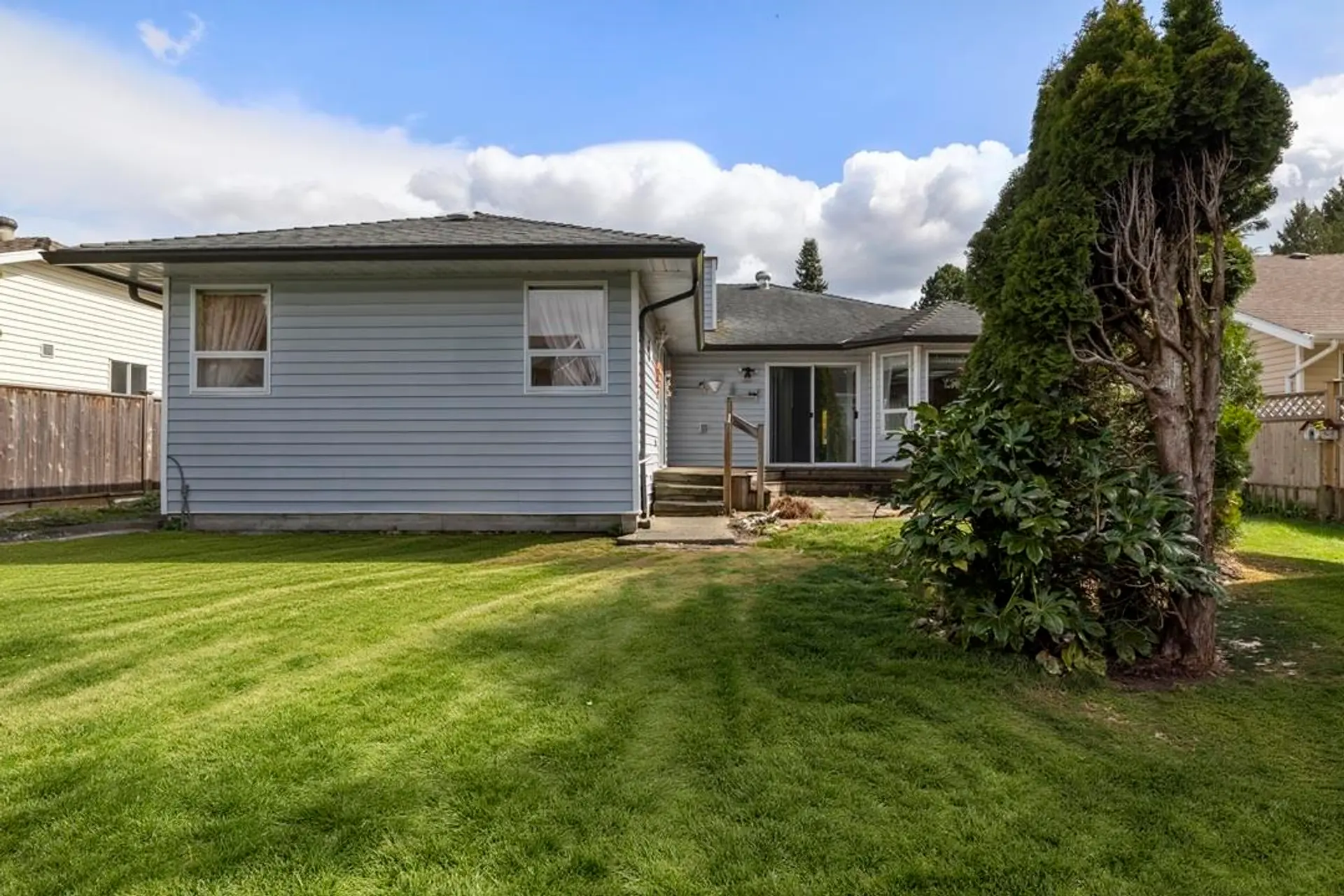 1143 163b Street - Image 14