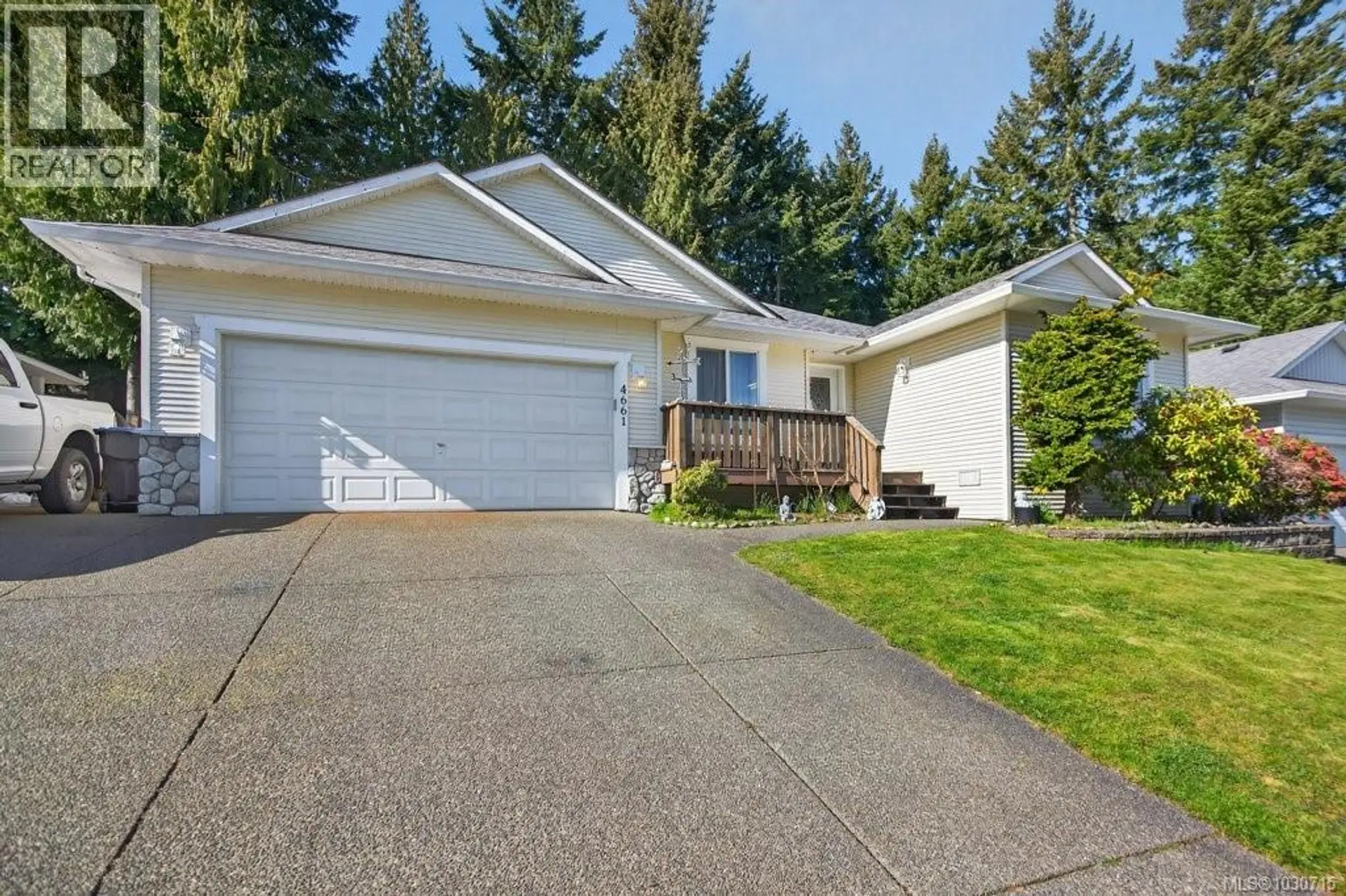Property at 4661 Salal Pl, Courtenay, BC