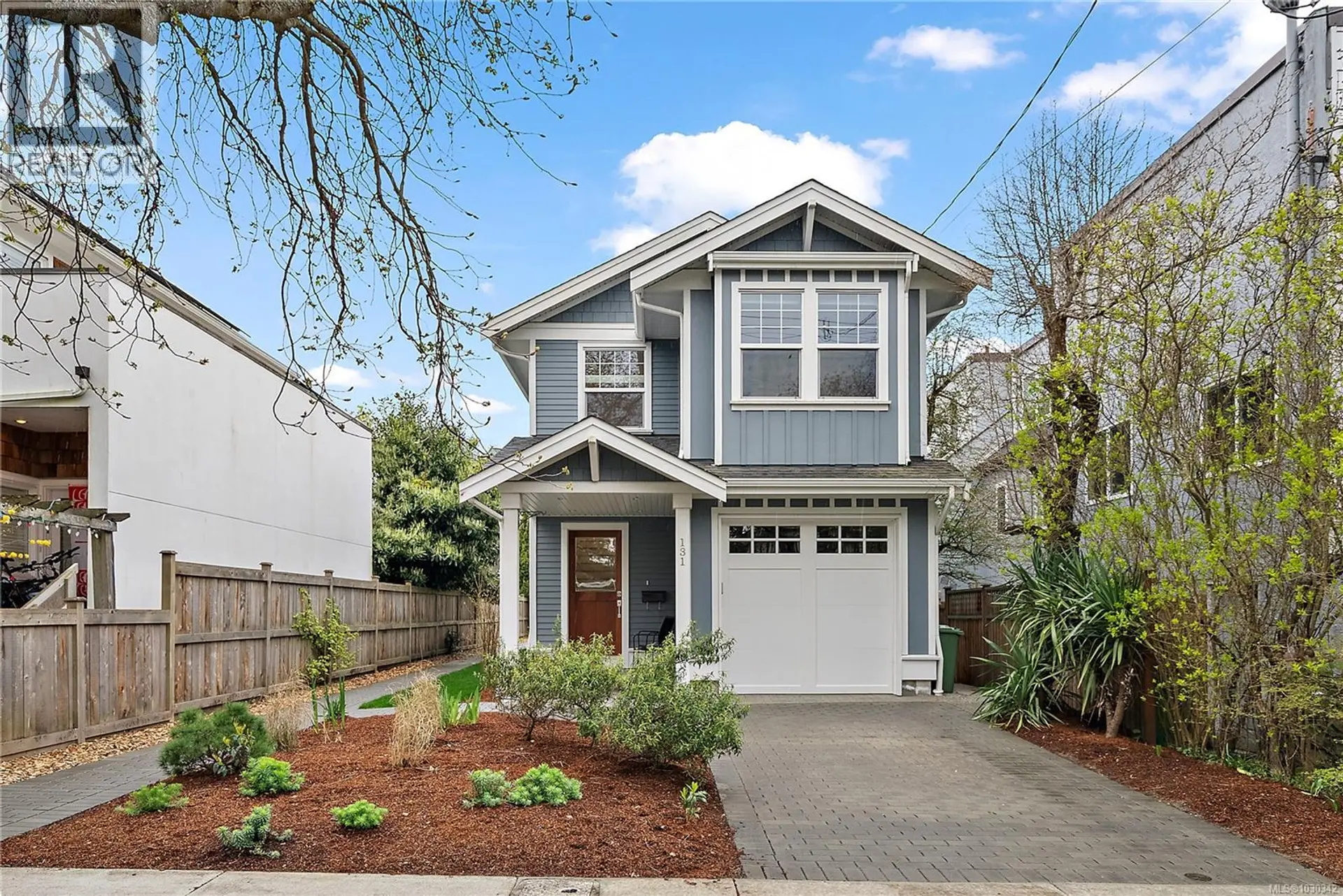 Property at 131 LADYSMITH St, Victoria, BC