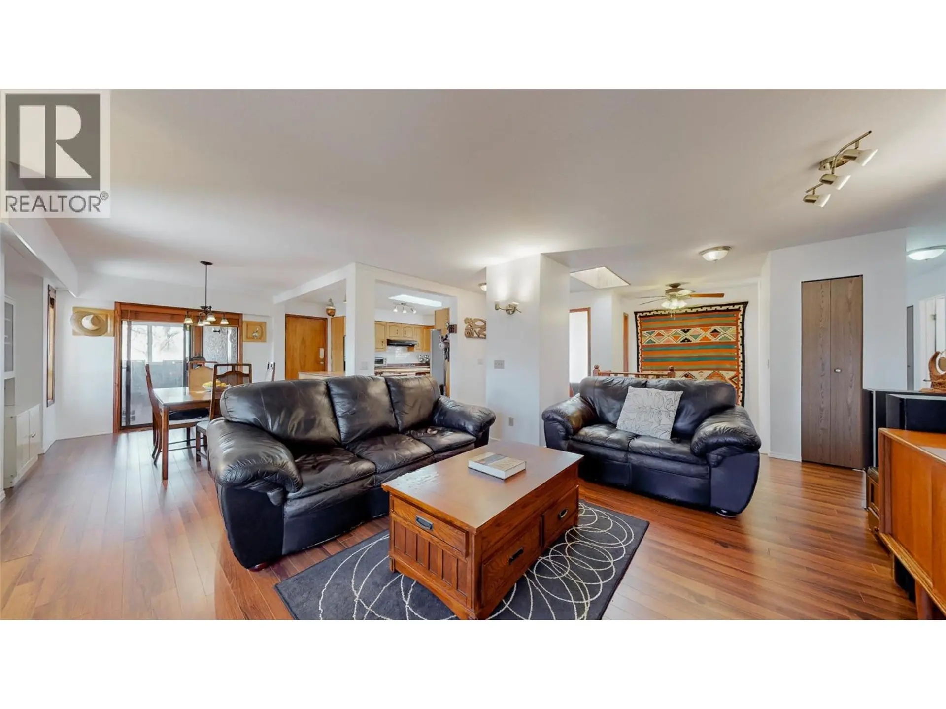 6940 Mountainview Drive - Image 13