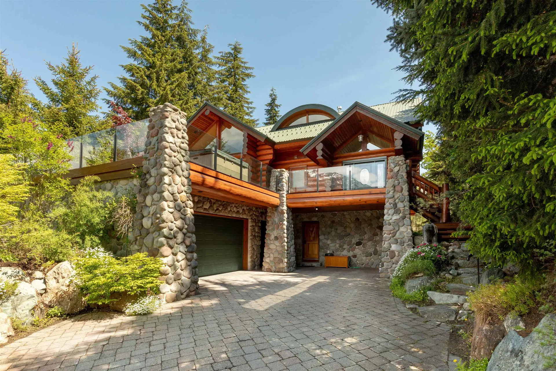 Property at 6361 Fairway Drive, Whistler, BC