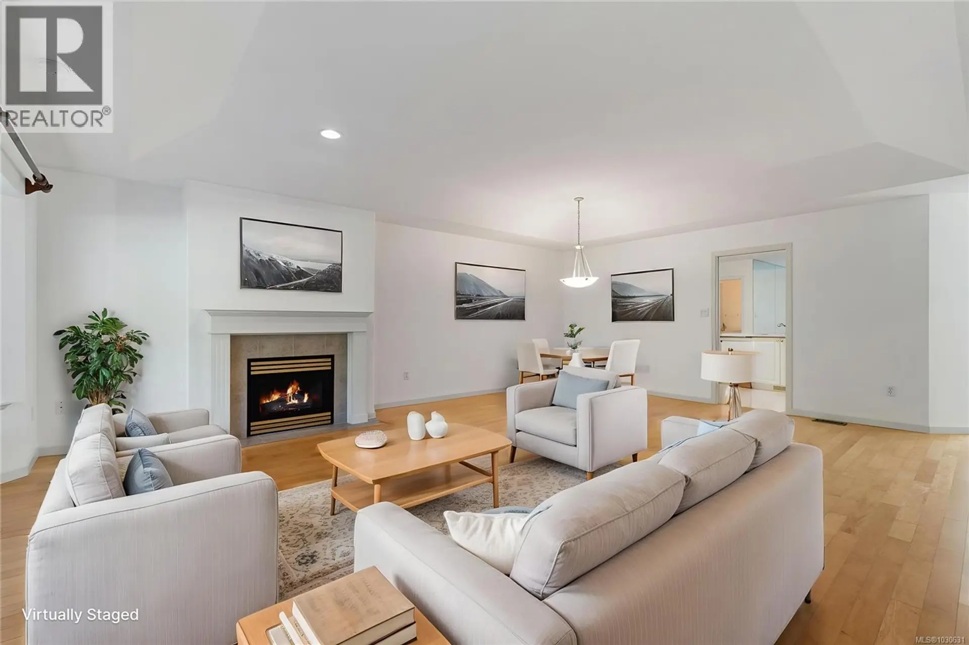 Property at #1 850 Arbutus St, Qualicum Beach, BC