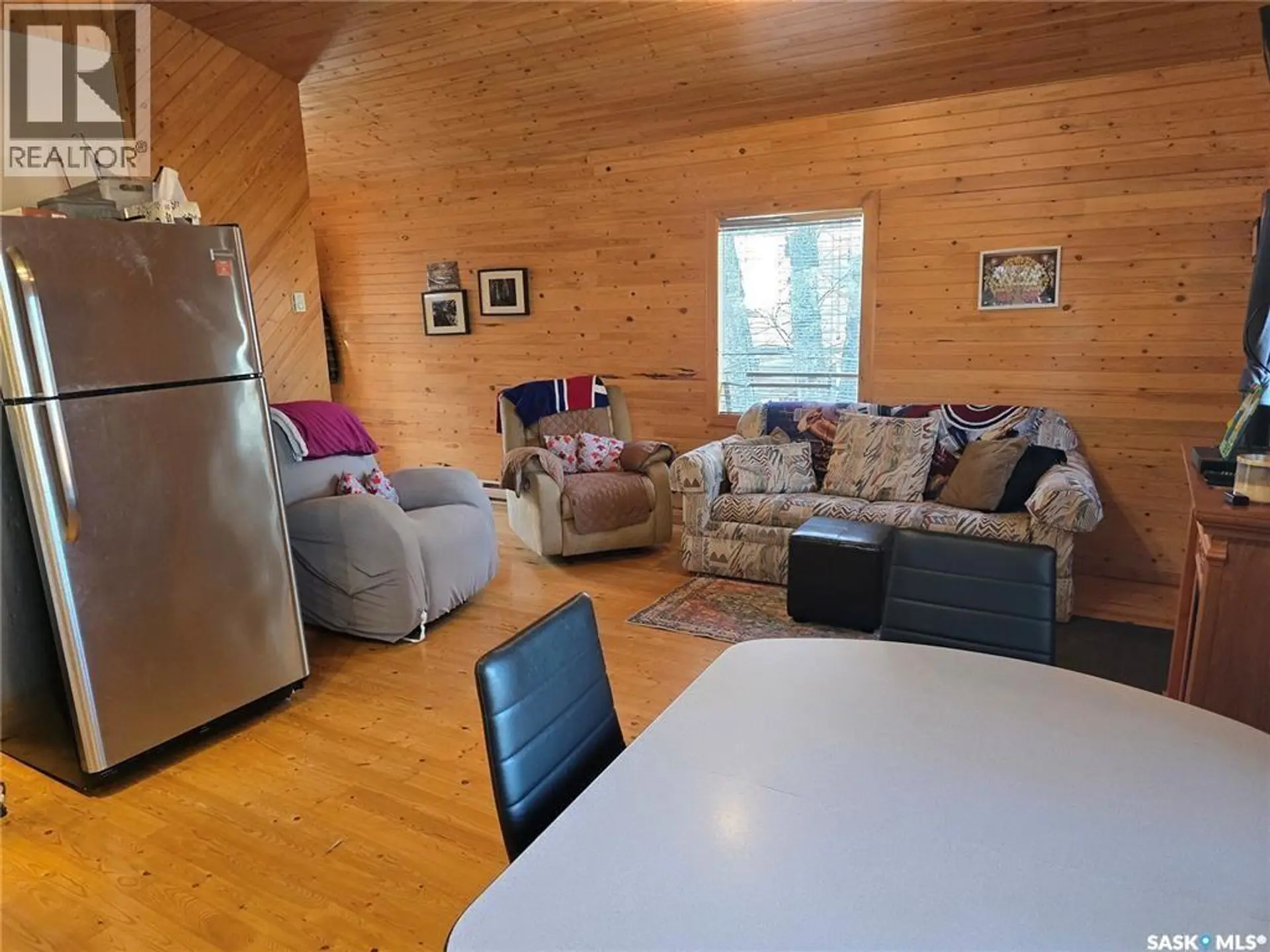 207 PINE DRIVE - Image 7