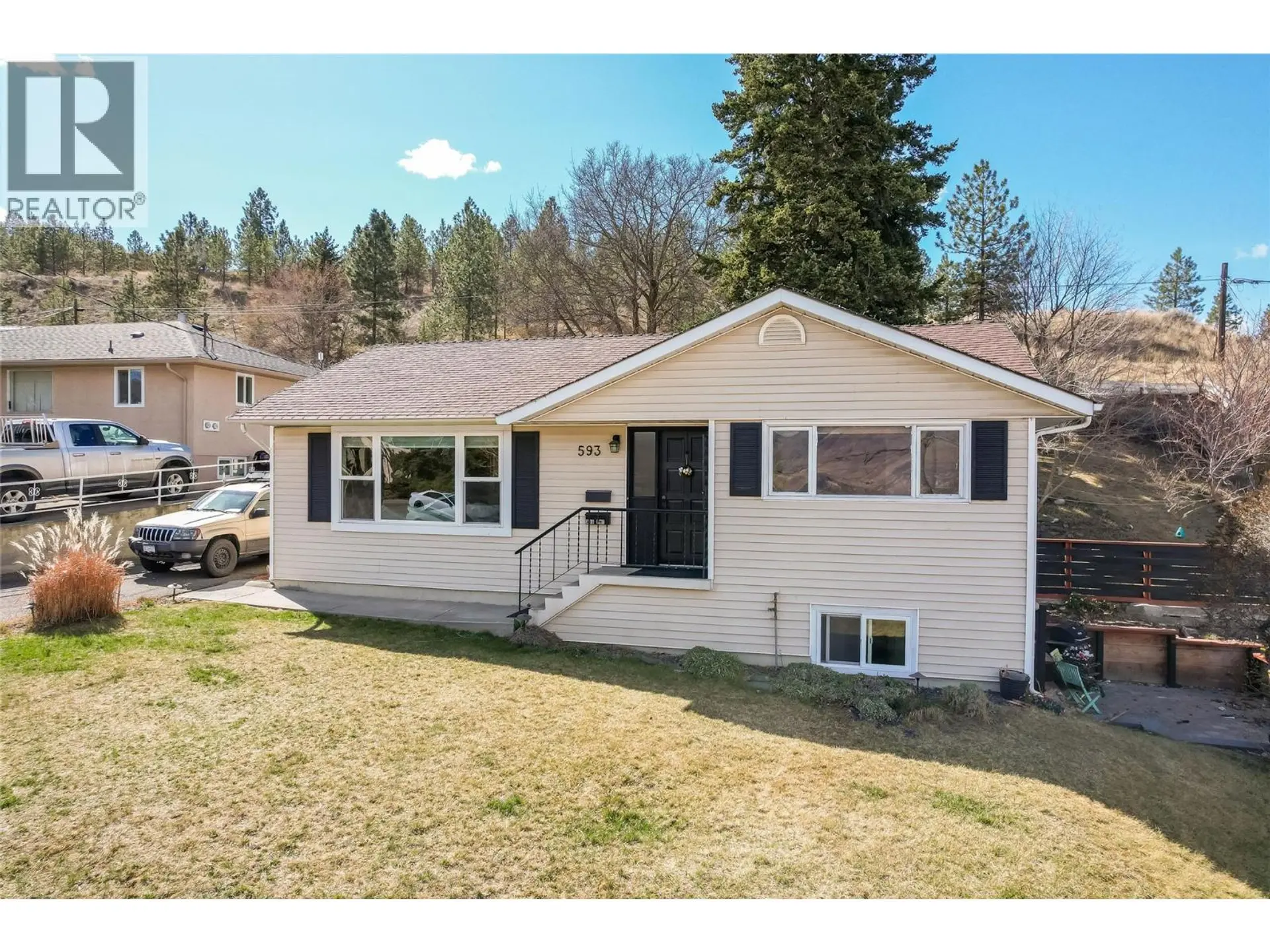 Property at 593 TUNSTALL Crescent, Kamloops, BC
