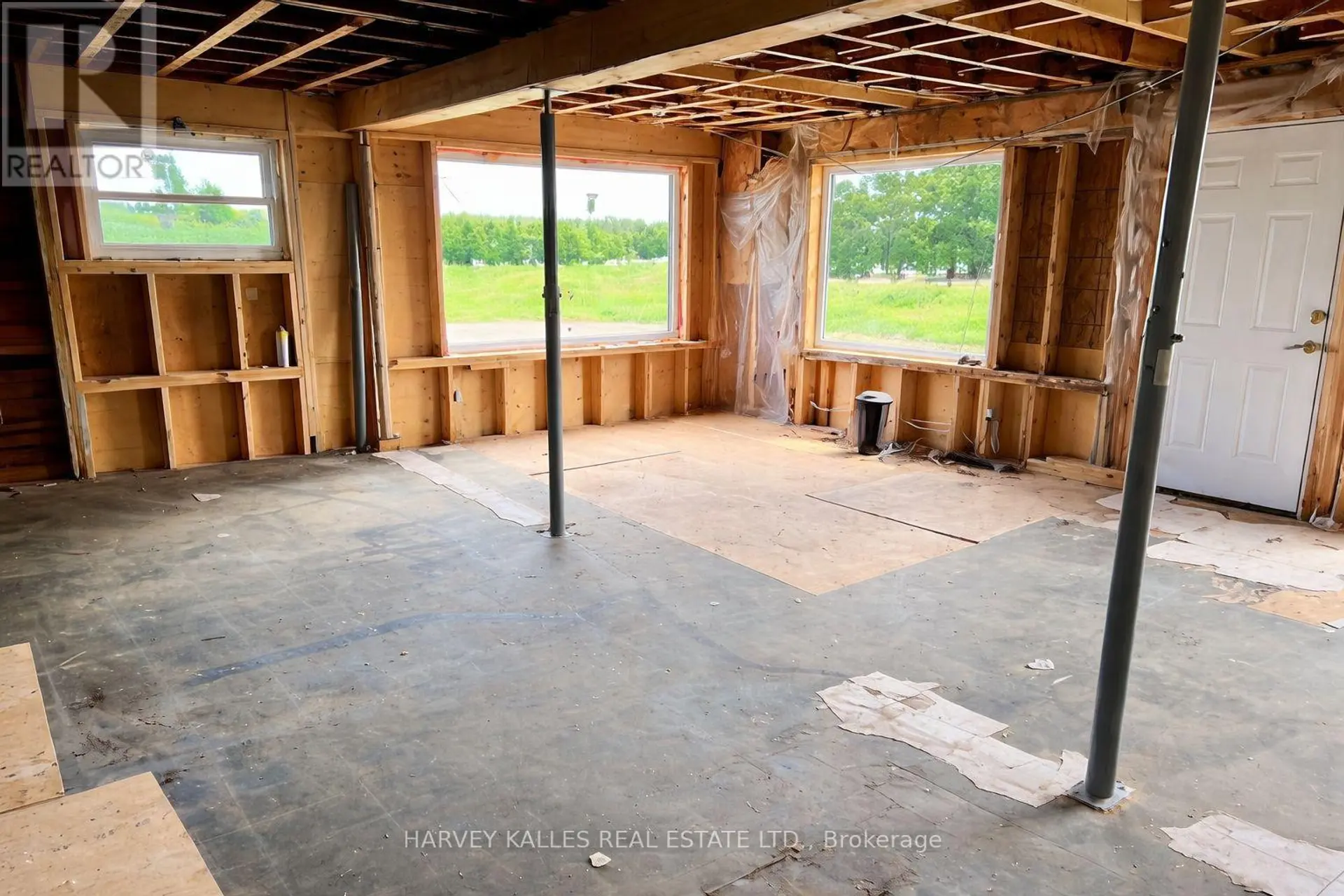 11 MELVILLE ROAD - Image 7