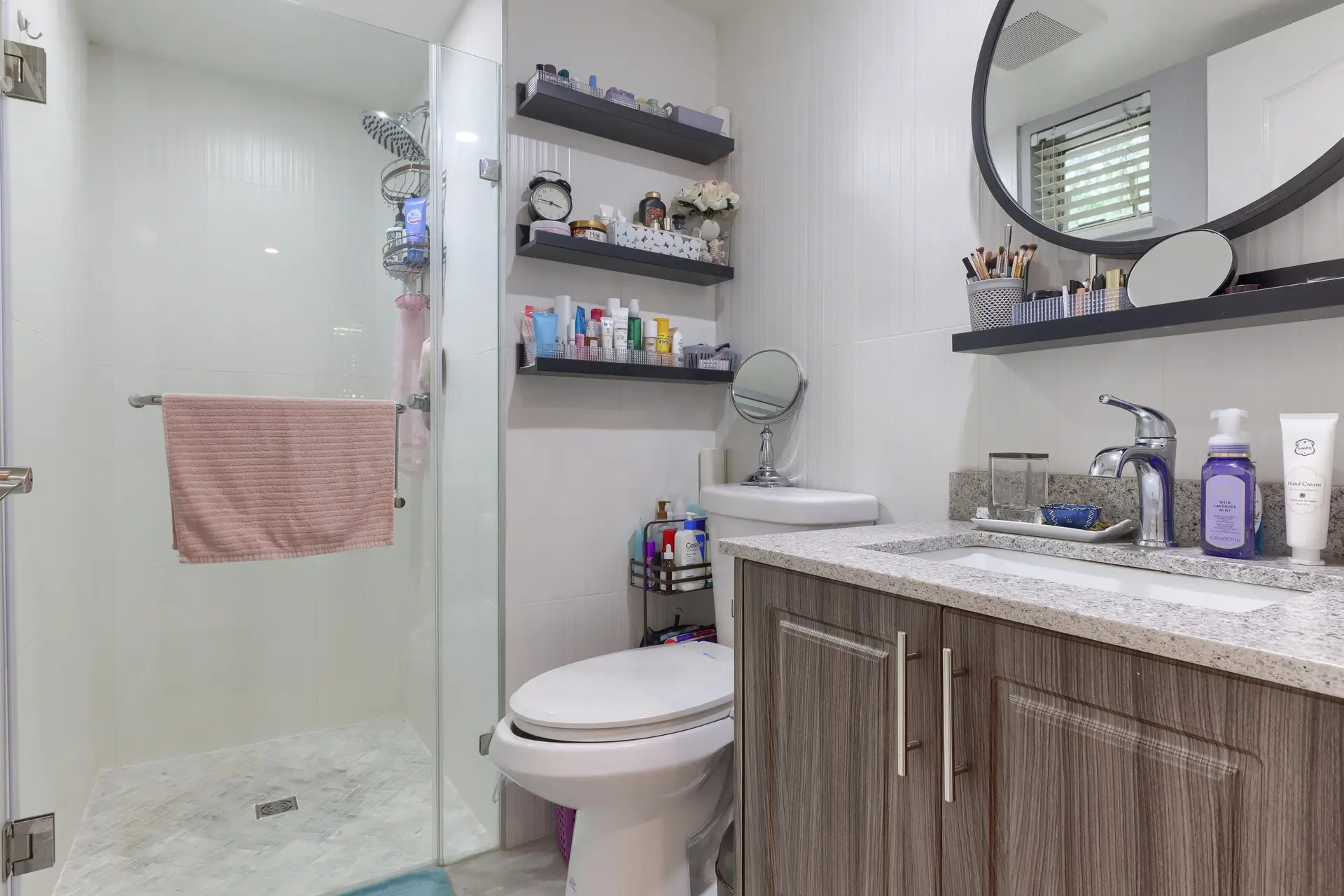 #17 2885 E Kent Avenue North - Image 18