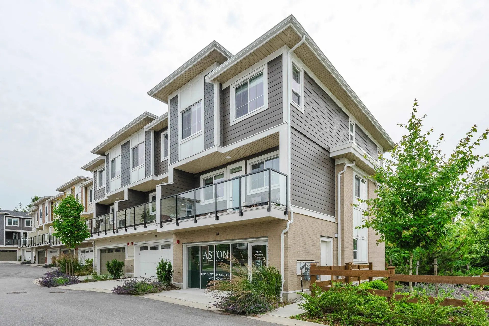 #2 8433 203a Street - Image 15