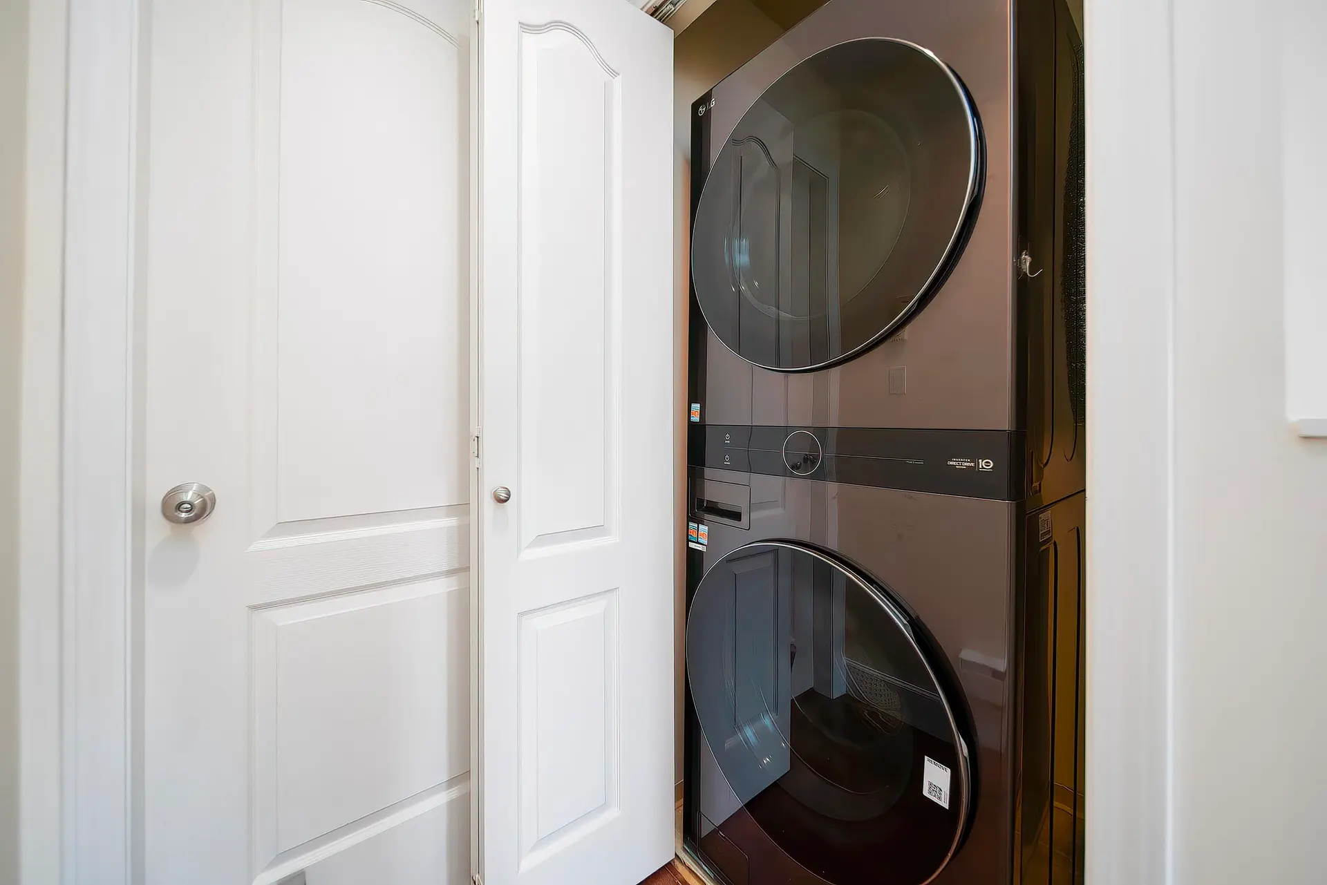 #15 9288 Keefer Avenue - Image 16