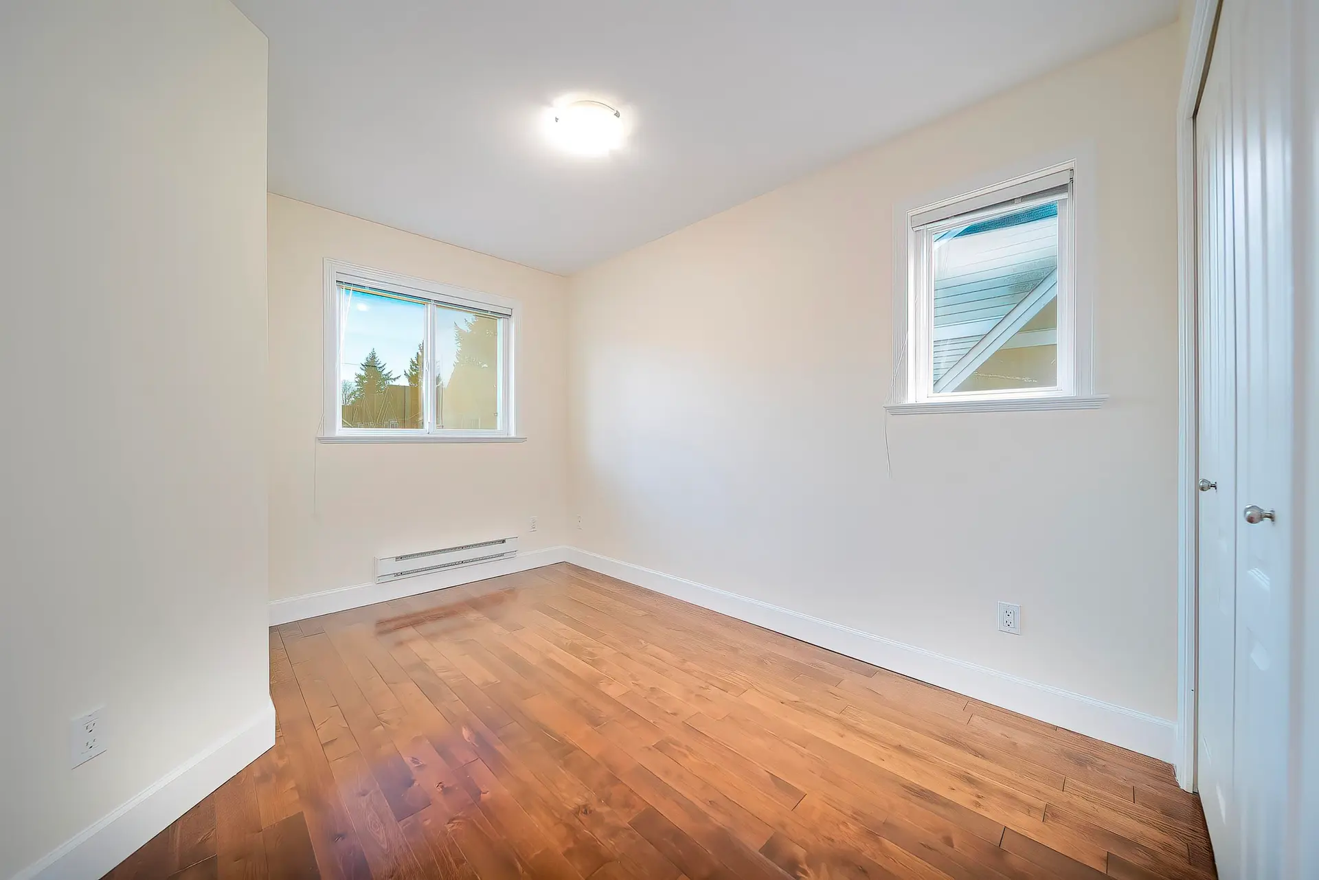 #15 9288 Keefer Avenue - Image 14