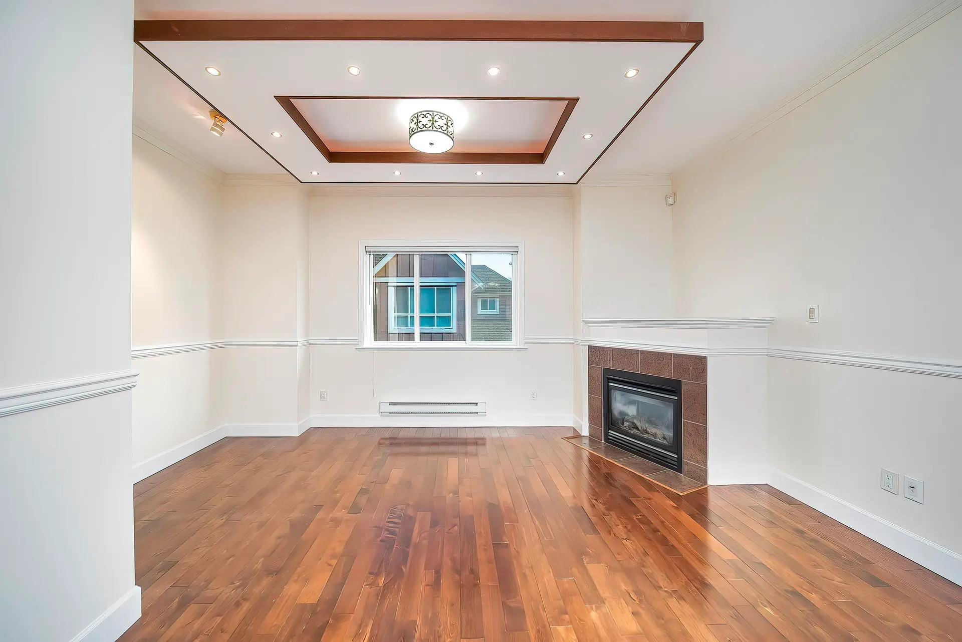 #15 9288 Keefer Avenue - Image 8
