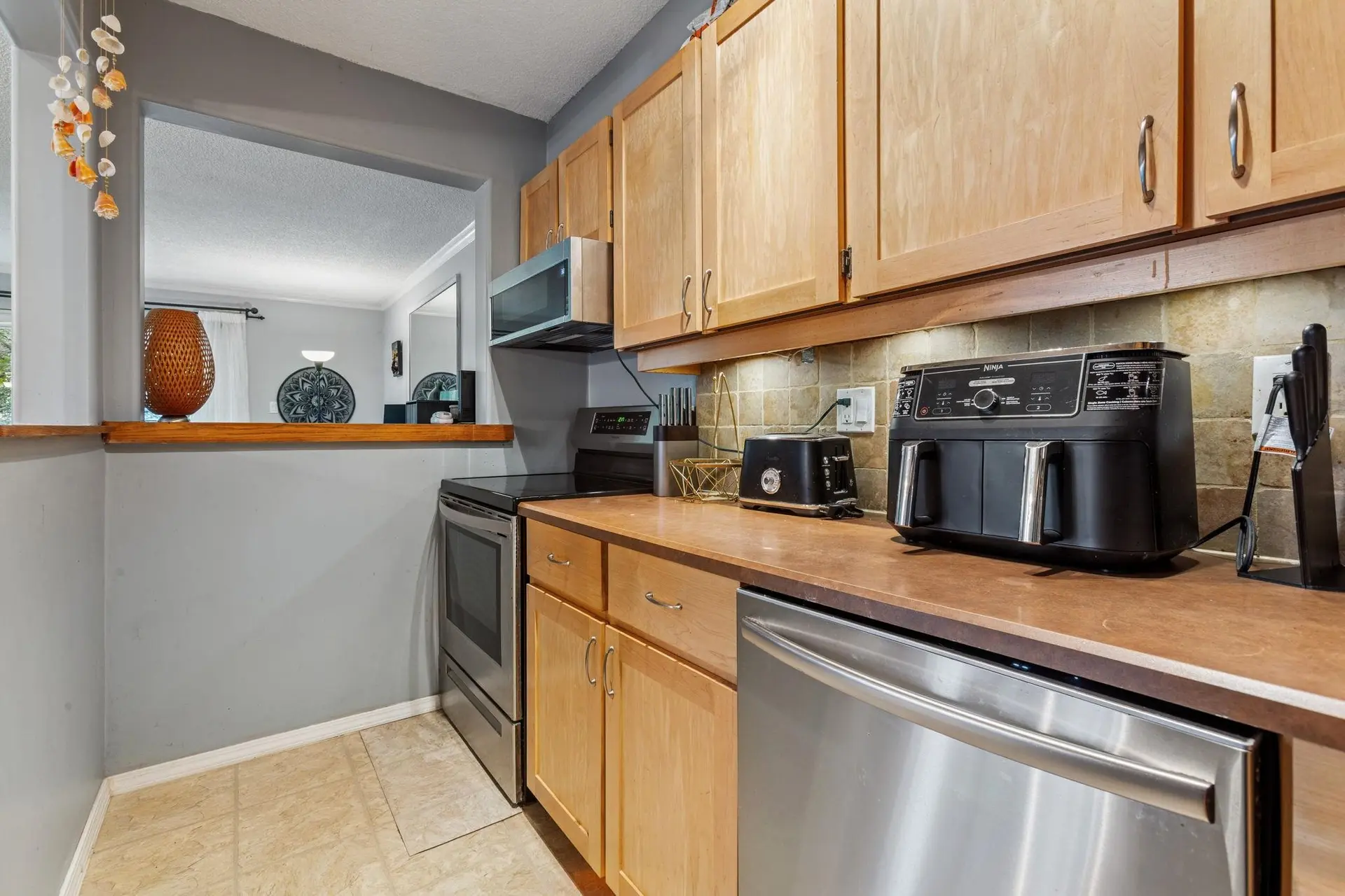 #204 1234 Pendrell Street - Image 8