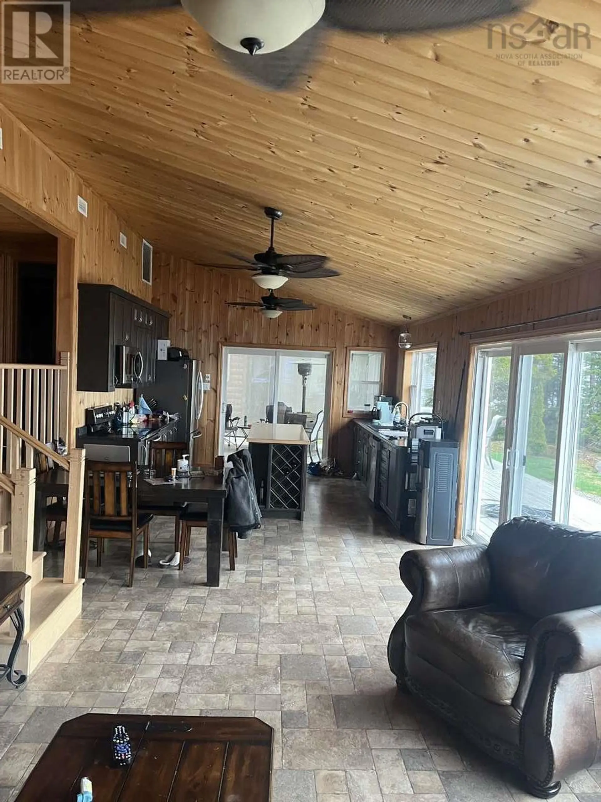 815 MILL LAKE ROAD - Image 15