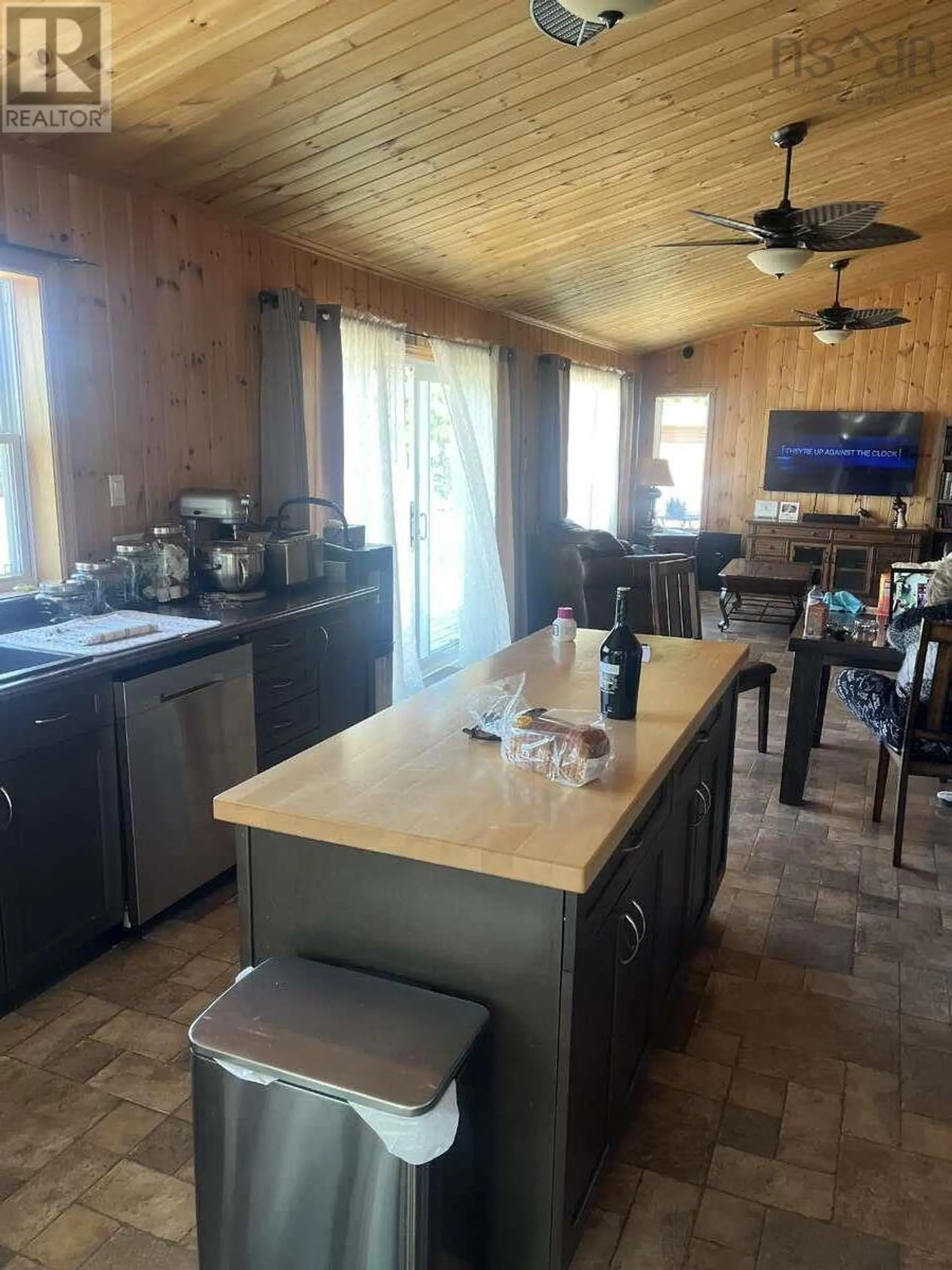 815 MILL LAKE ROAD - Image 3