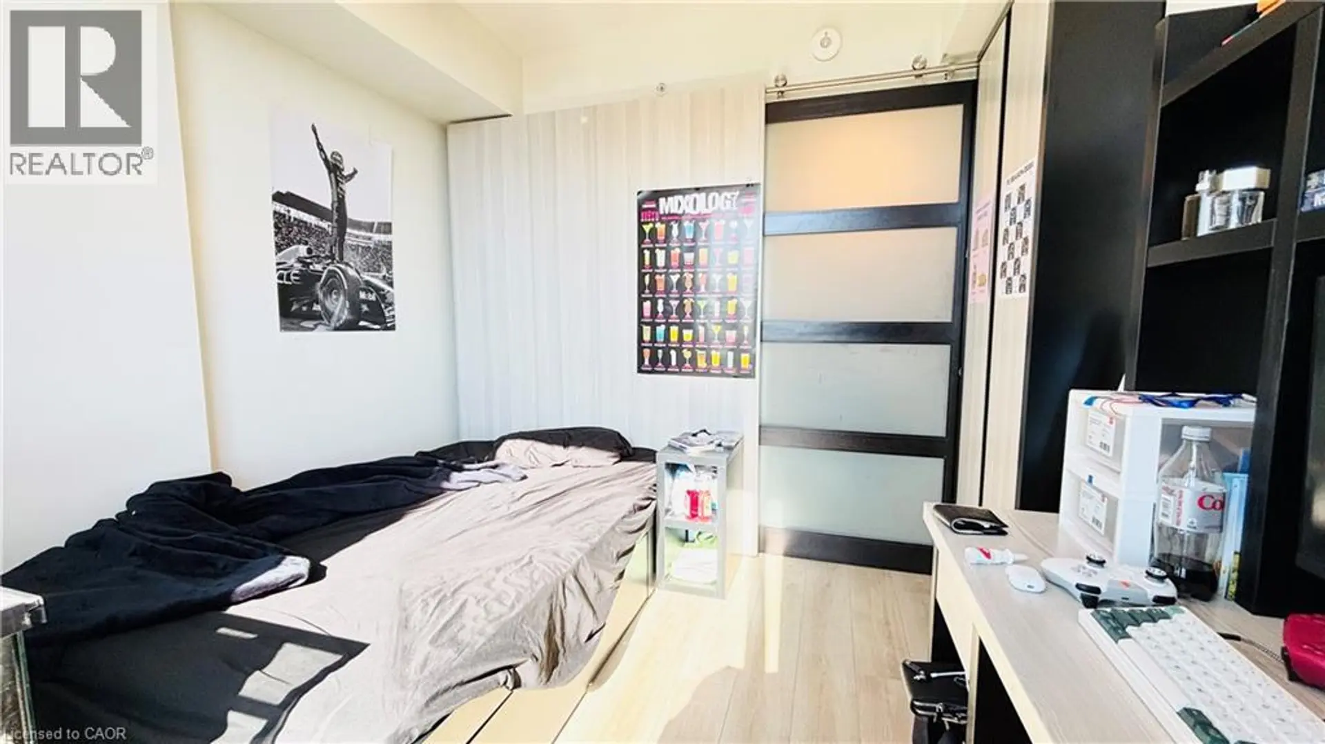 #1536 145 COLUMBIA STREET W - Image 7